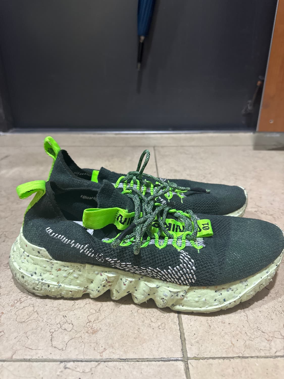 스페이스 히피 01 카본 그린(DJ3056-300) 판매합니다. 상품이미지3