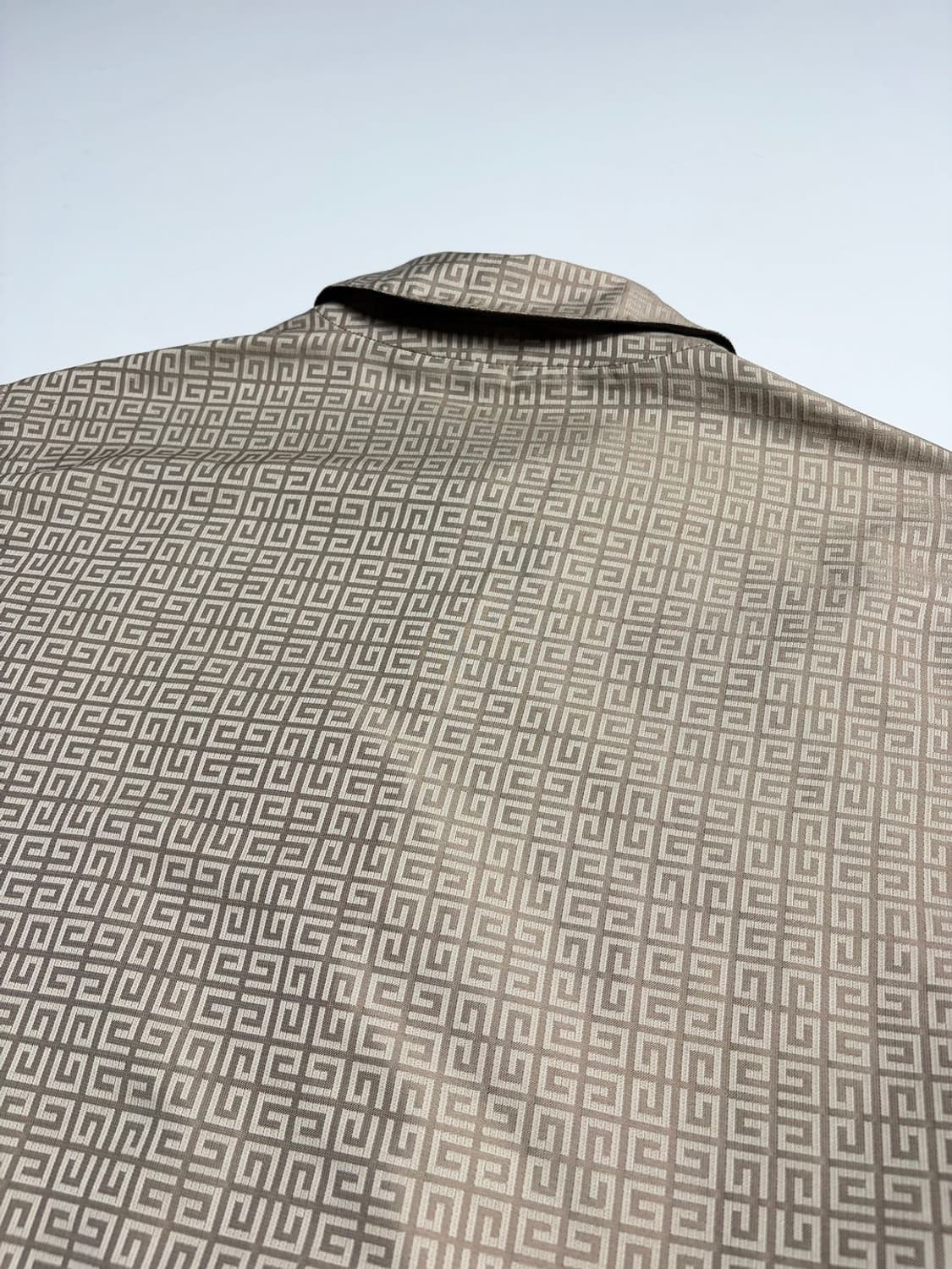지방시 00's 체크 패턴 리버시블 나일론 자켓 R2379 상품이미지4