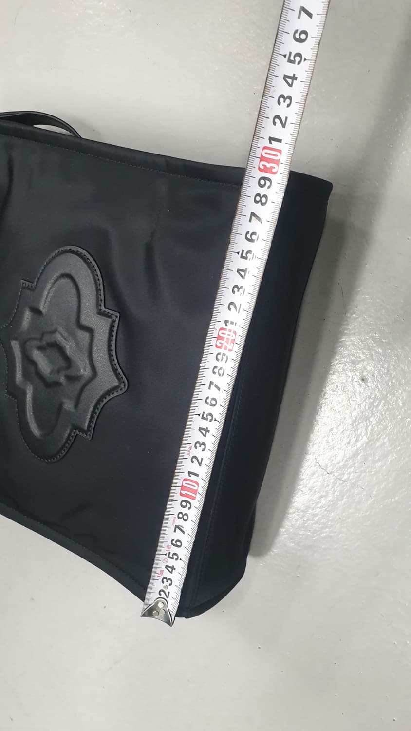 오야니 블랙 토트백 겸 크로스백 상품이미지4