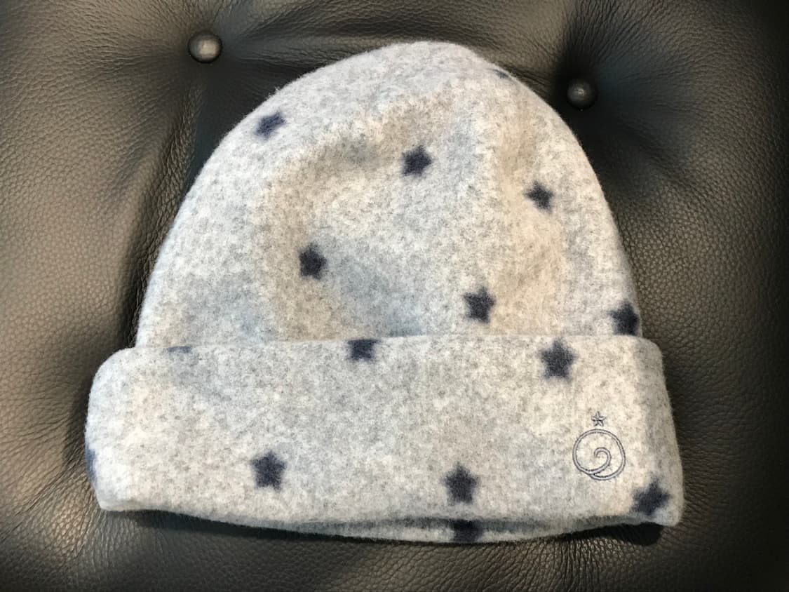 에이이에이이 시나모롤 클라우디 스타 비니 스타 그레이 상품이미지2