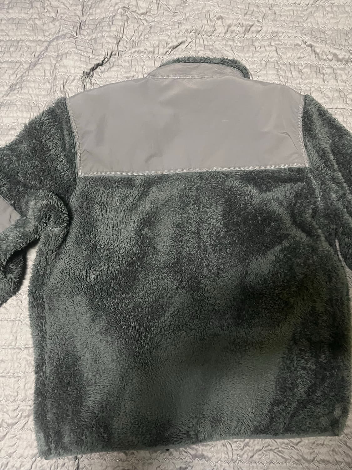 칼하트 후리스 상품이미지3