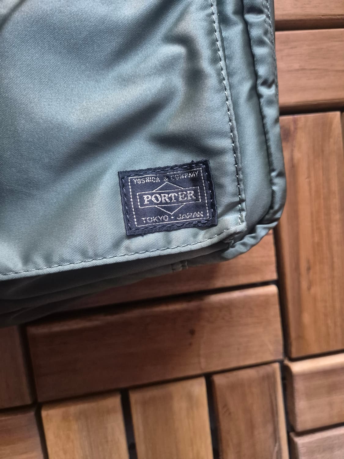 Porter 요시다 포터 탱커 슬링 숄더백 세이지 그린 상품이미지2