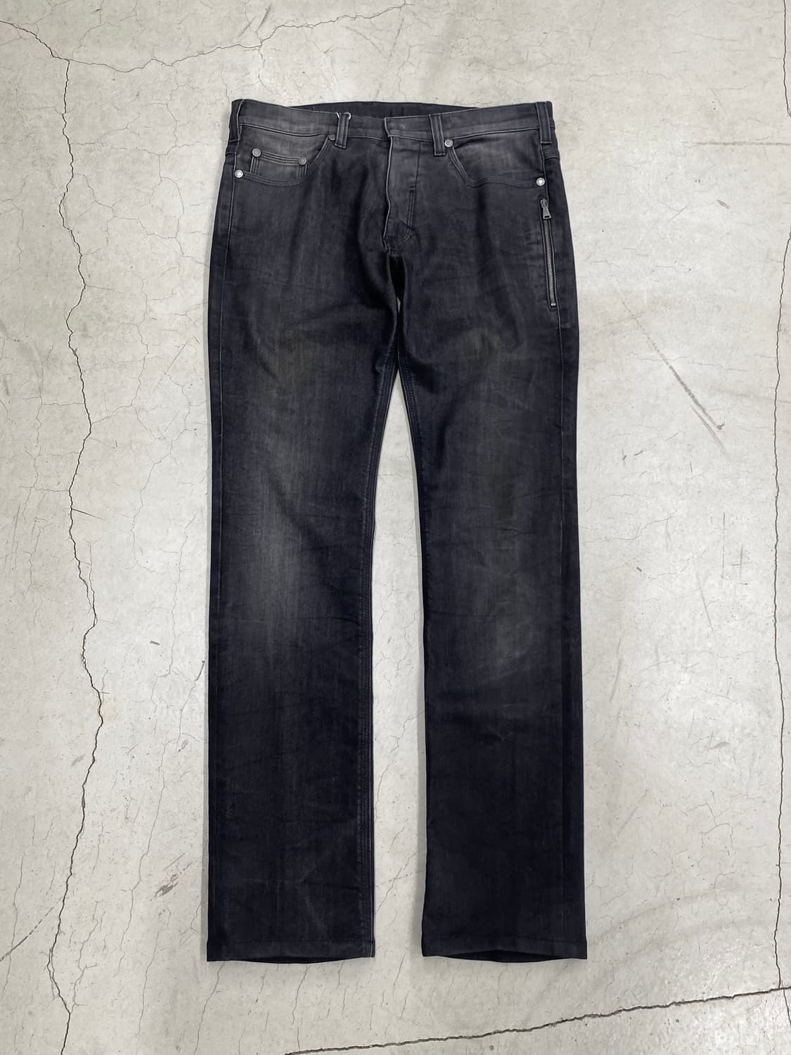 닐 바렛 슬림핏 코팅 팬츠 상품이미지3