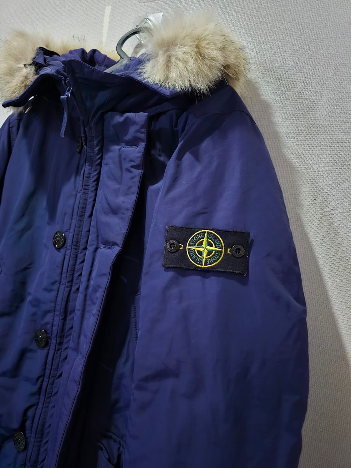 정품 스톤아일랜드 마이크로랩스 N3B 후드 퍼트리밍 다운점퍼 95 / M 상품이미지2