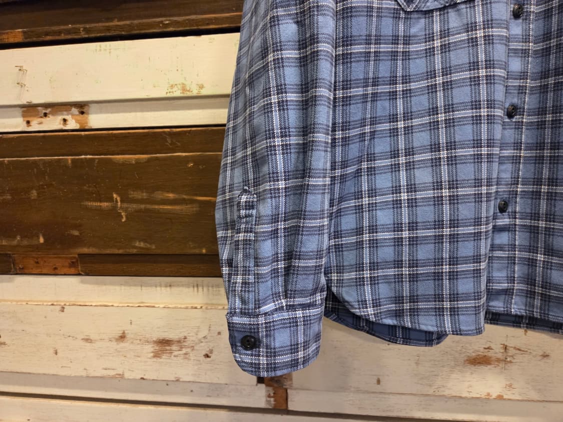 아비렉스 아웃도어셔츠 상품이미지4