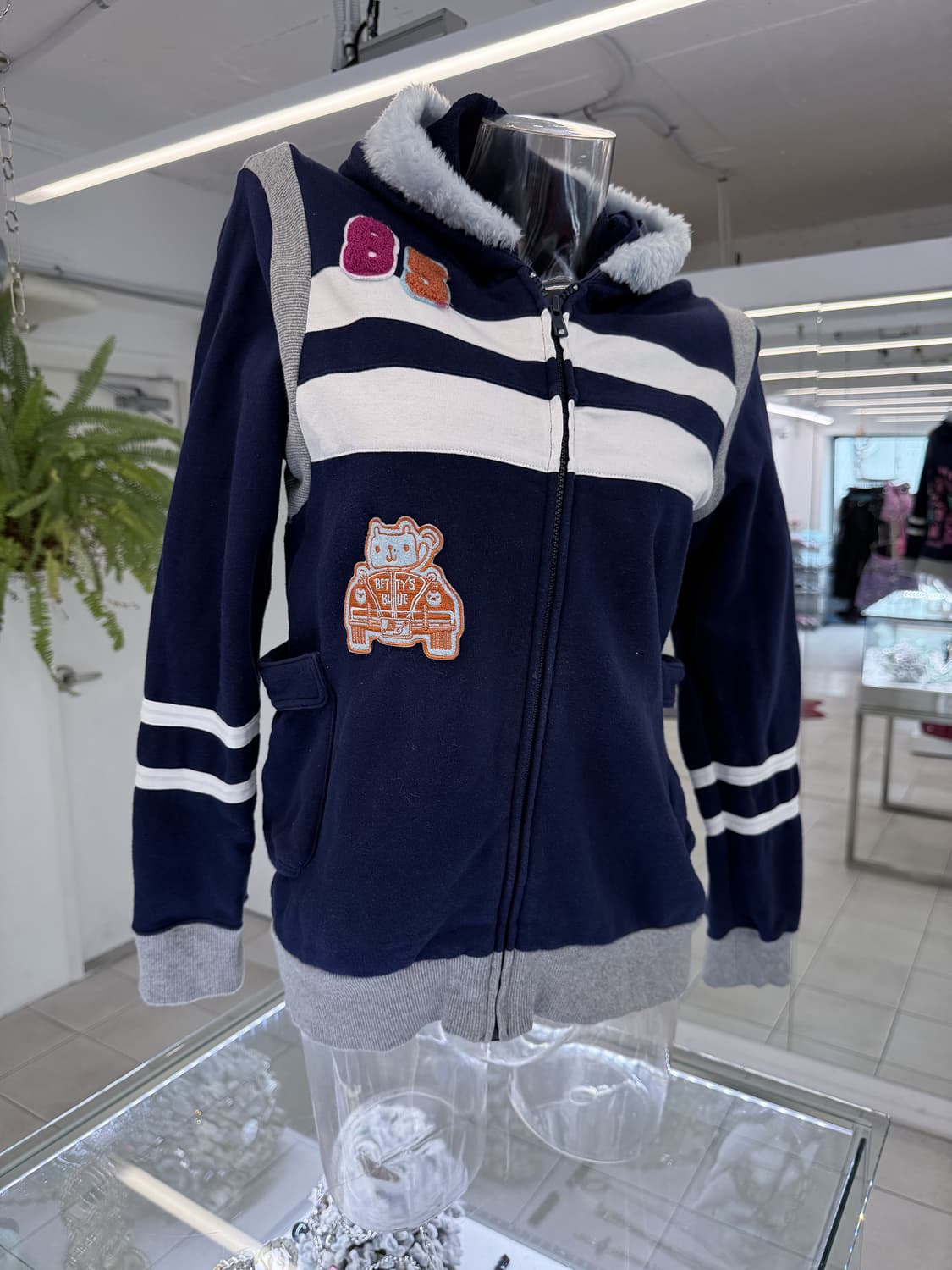 BETTY'S BLUE 상품이미지1