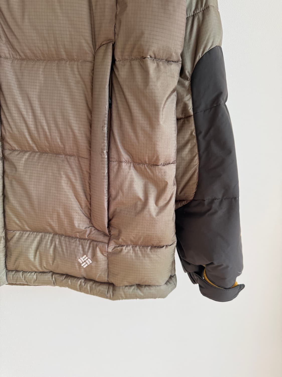 컬럼비아(Columbia) 구스다운 패딩 상품이미지3