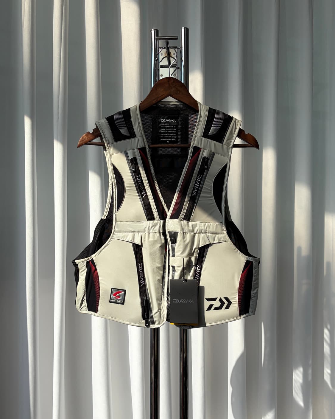 (새상품)[XL]다이와 스페셜 배리어텍 숏 메쉬 베스트 낚시 피싱 상품이미지1