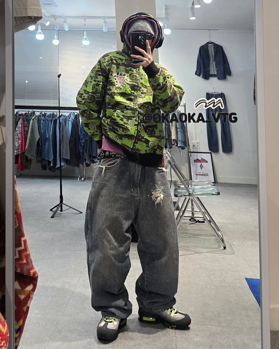 TOKYO Disney 풀오버 스웻 후드 집업 상품이미지3