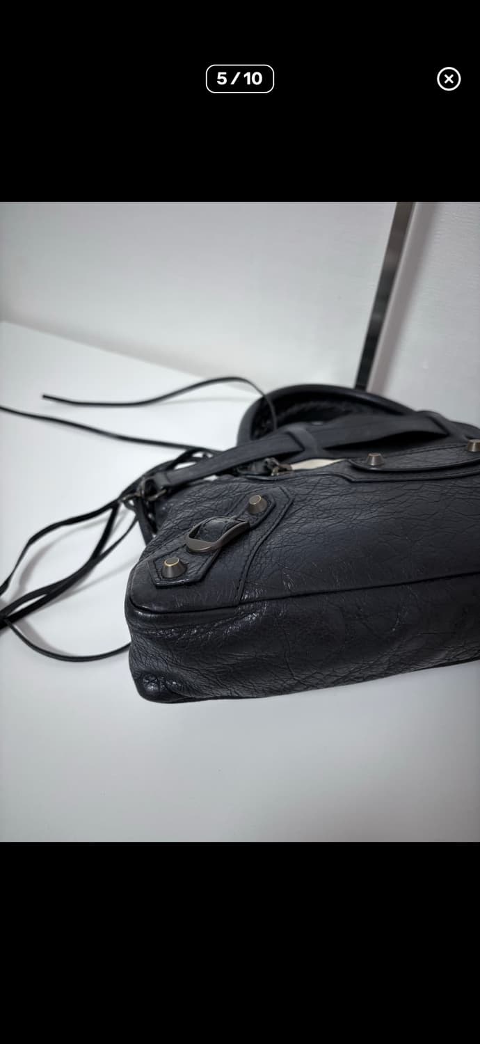 발렌시아가 르시티 퍼스트 모터백 상품이미지5