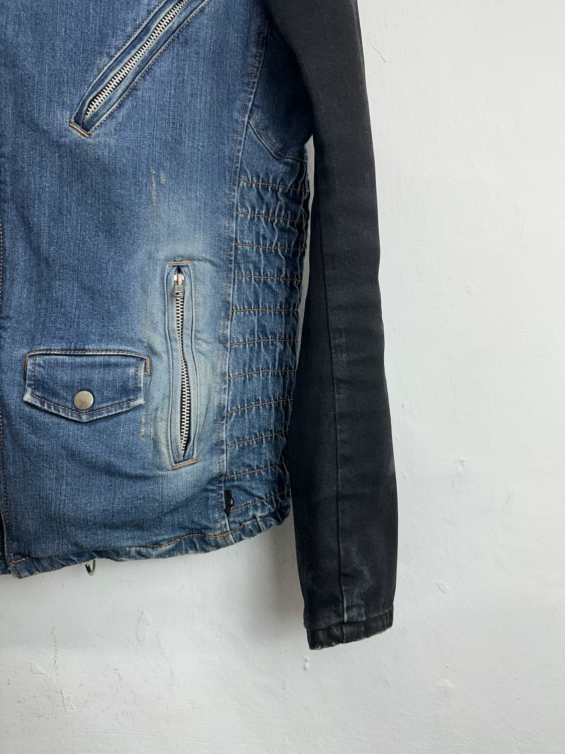 Glamb Waxed Sleeve Denim Rider Jacket 상품이미지7
