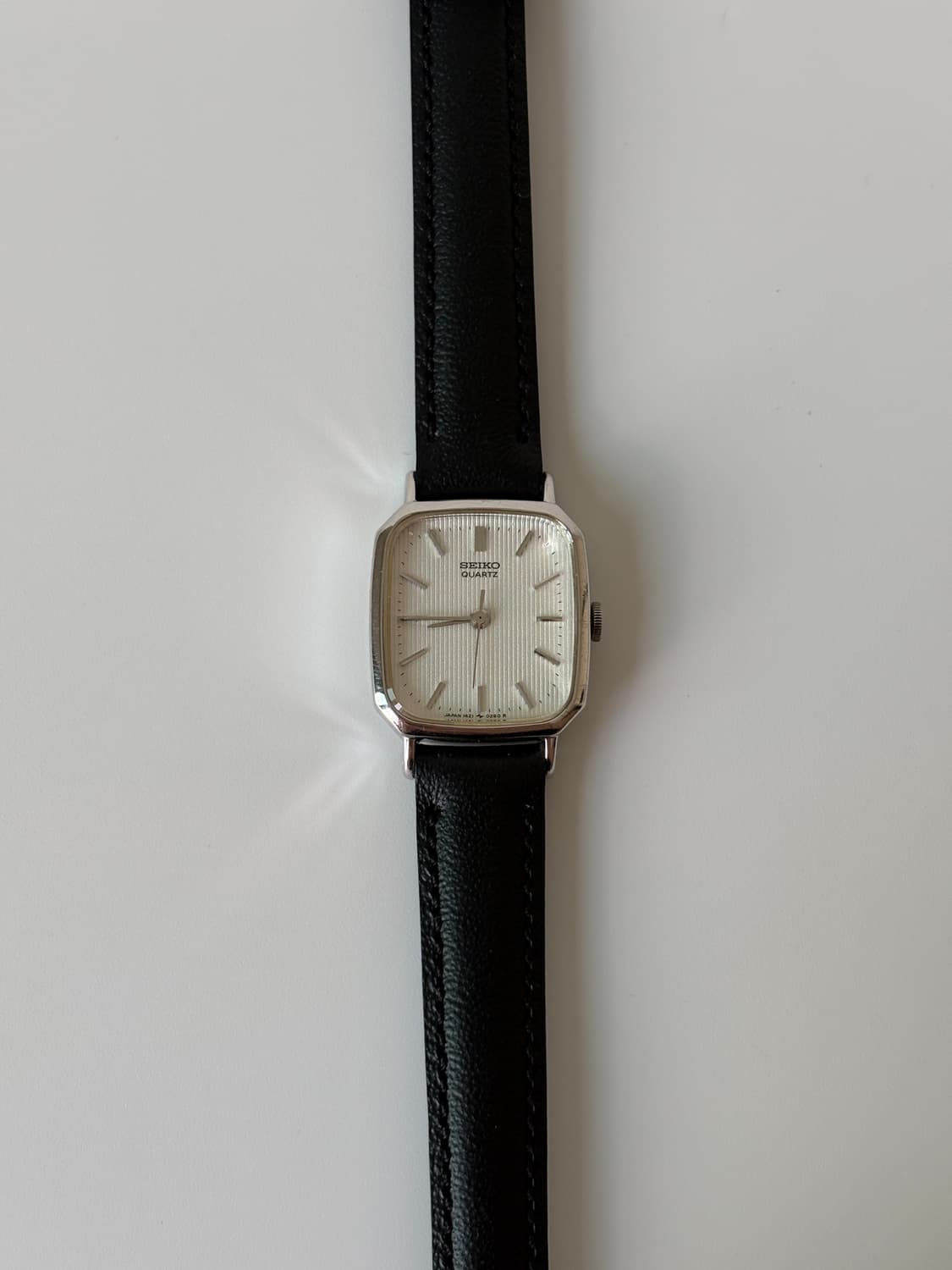 1980s Stripe Dial Square Ladies Quartz 상품이미지1