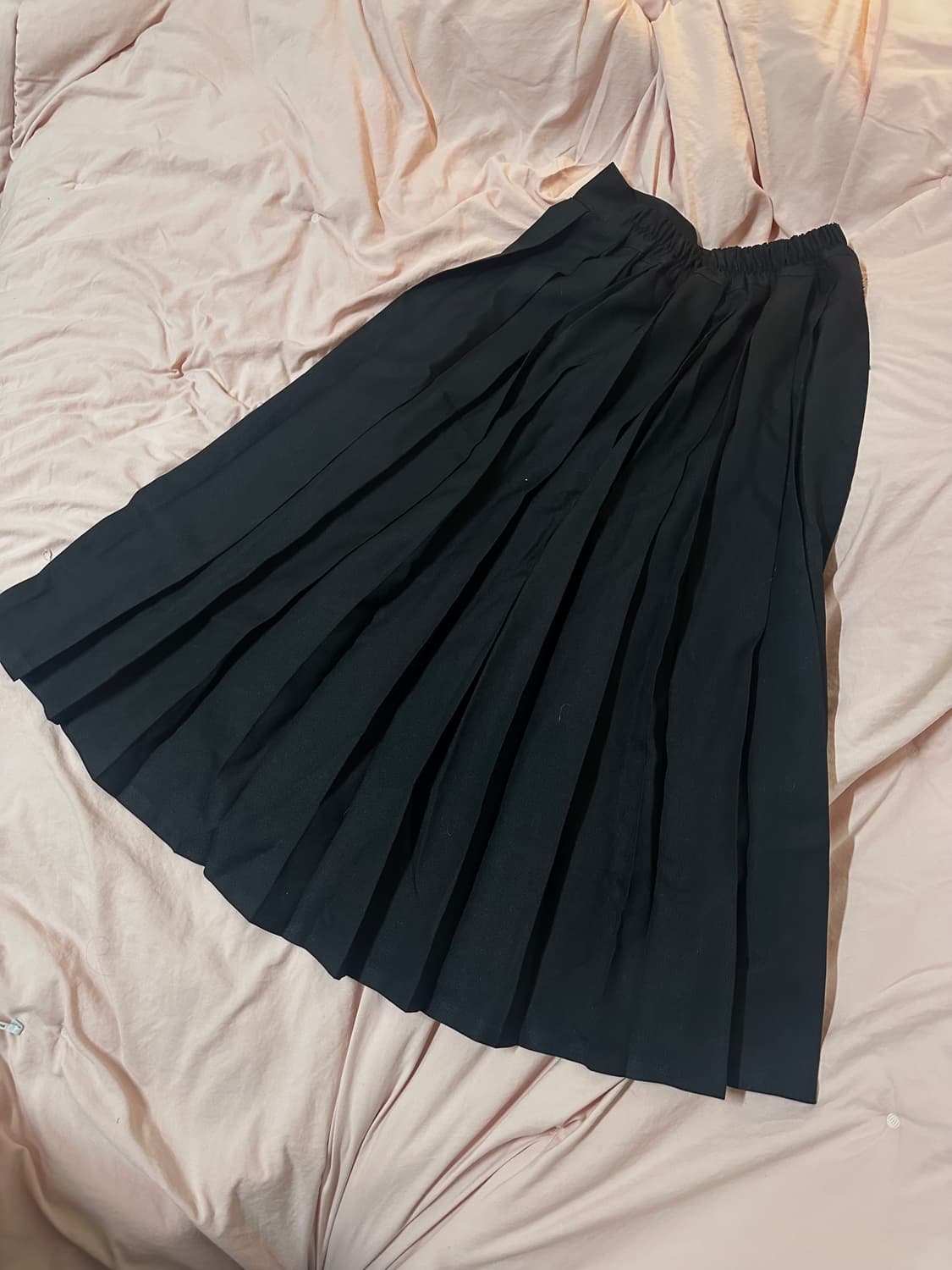 블랙 플리츠 롱 스커트 상품이미지2