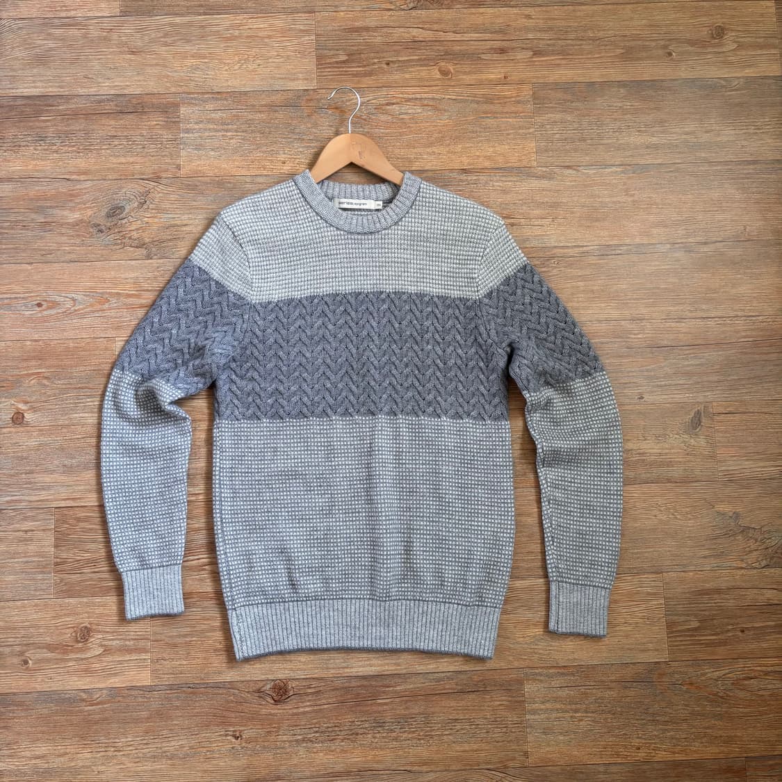 시리즈 에피그램 100 투톤 그레이 니트 스웨터  상품이미지4