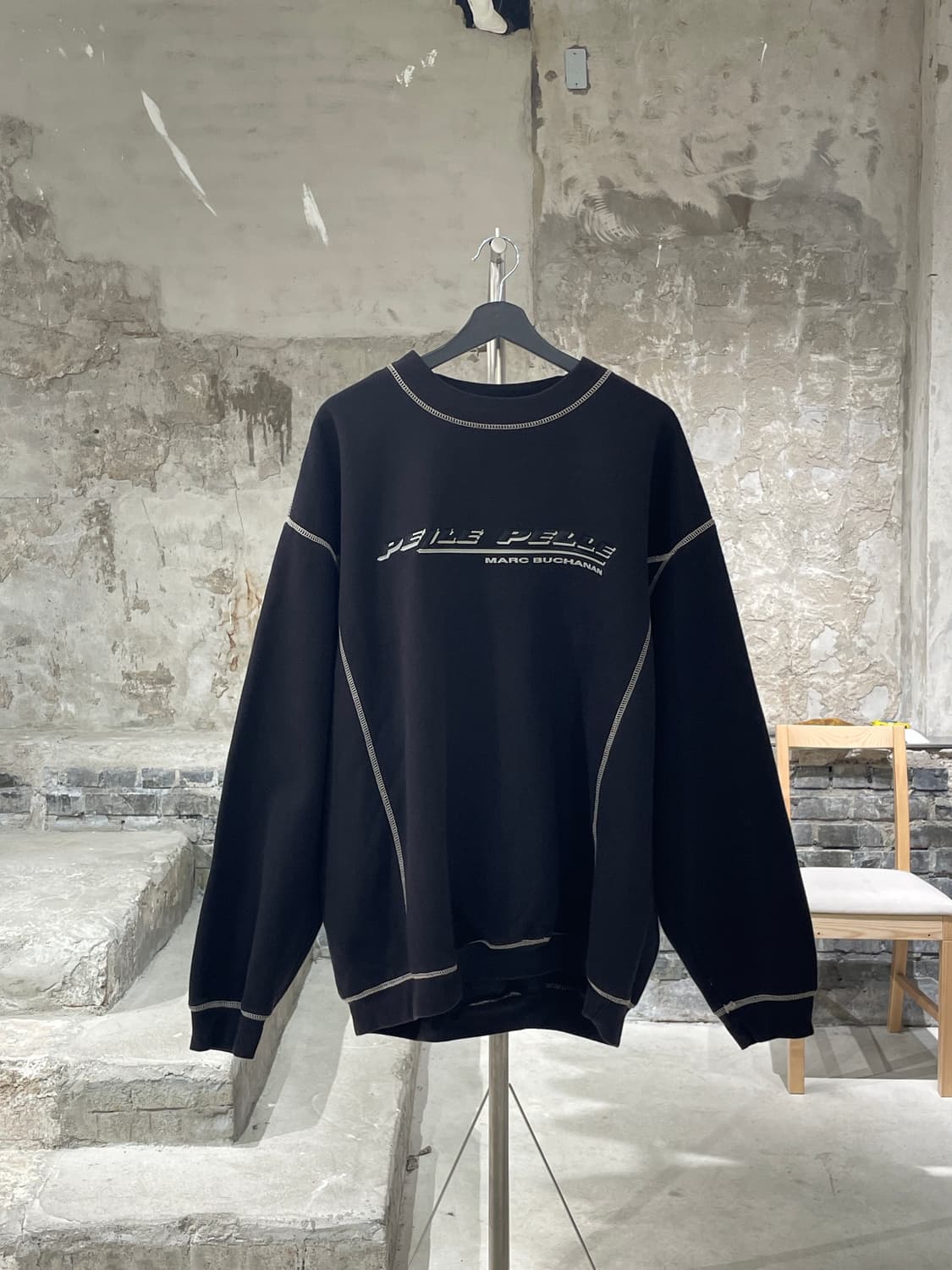 펠레 펠레 블랙 올드 스쿨 오버 스웻 셔츠 상품이미지1