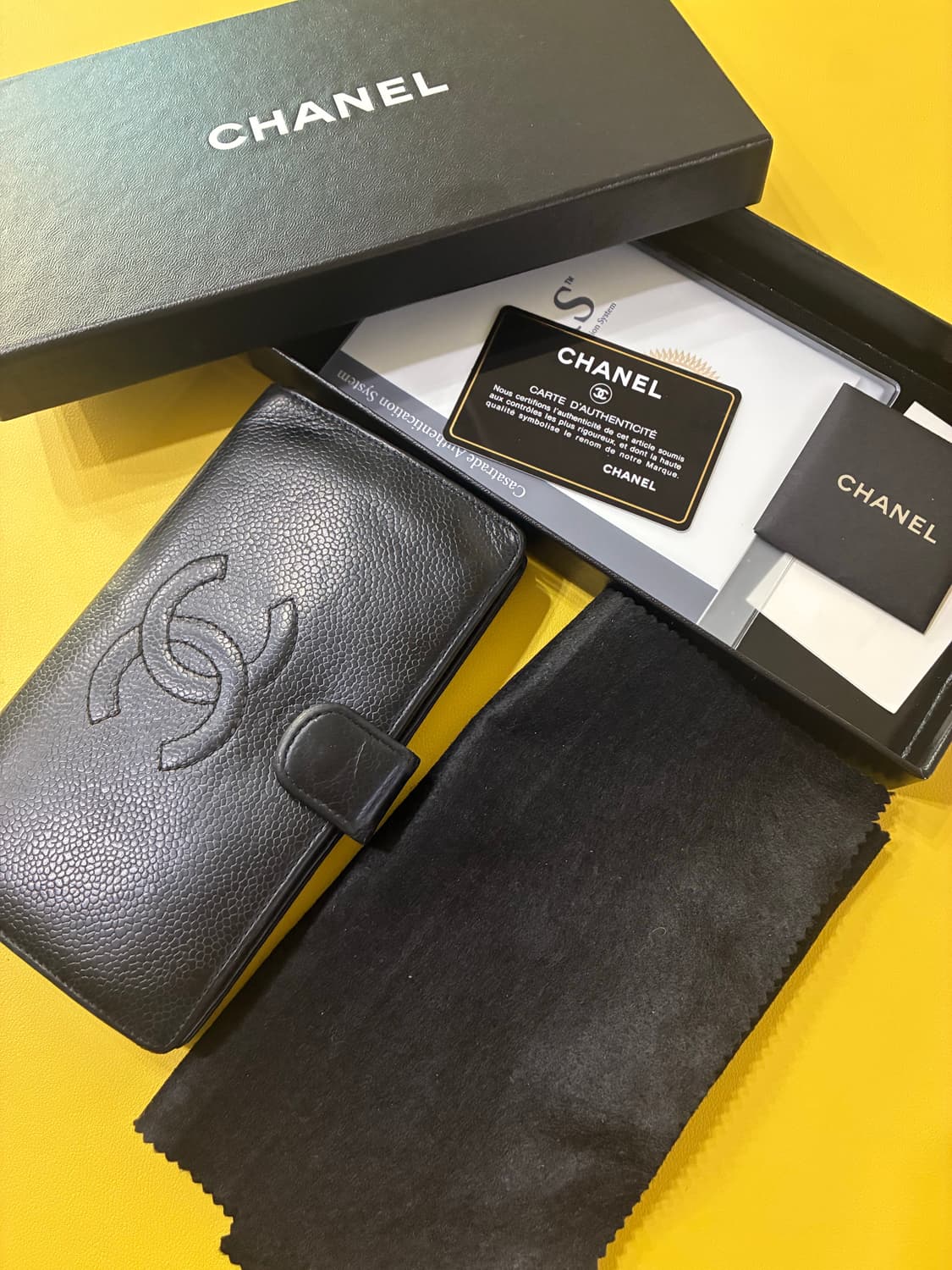 풀세트) 샤넬 블랙 캐비어 타임리스 장지갑 빈티지 시리얼 11번대 상품이미지1