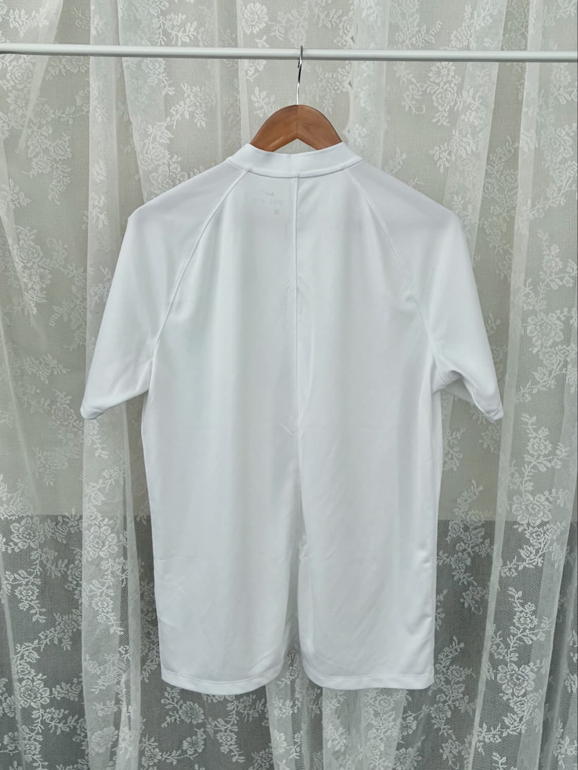 L) 나이키 드라이핏 헨리넥 반팔 티셔츠 화이트 상품이미지2