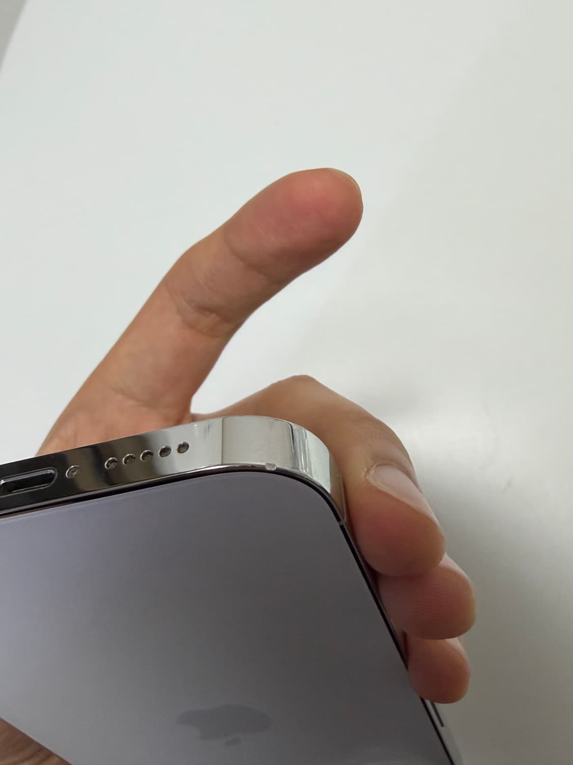 아이폰 14pro 깨끗한사용감 상품이미지3