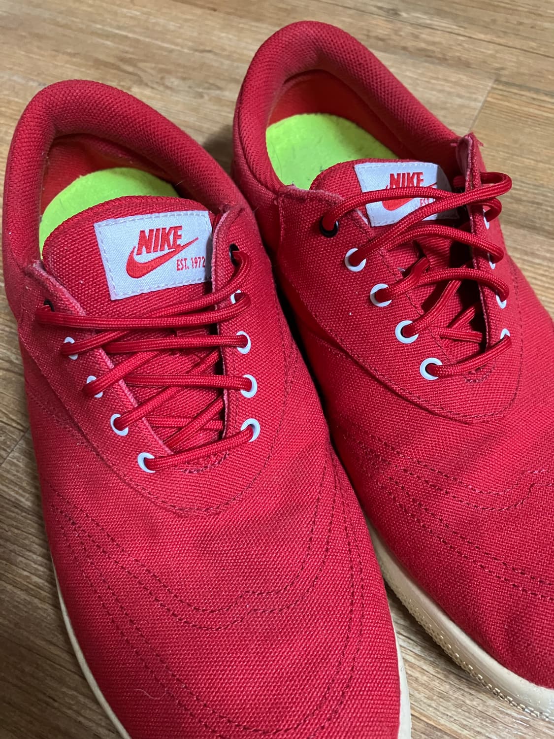 나이키 캔버스 어센틱 스니커즈 상품이미지1