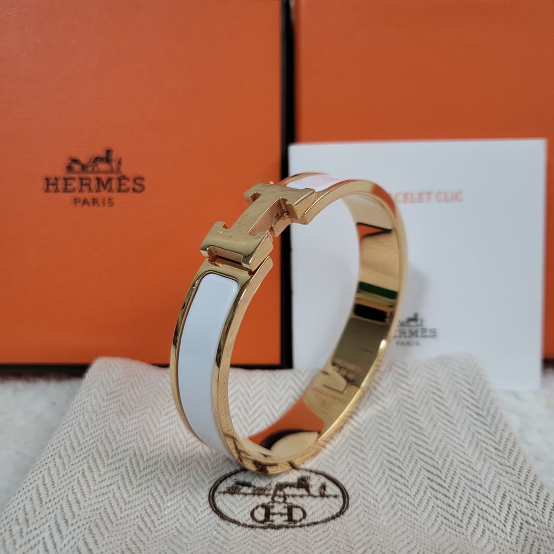 [풀구성] PM / 에르메스 클릭아슈 팔찌 로즈 골드 & 블랑  상품이미지1