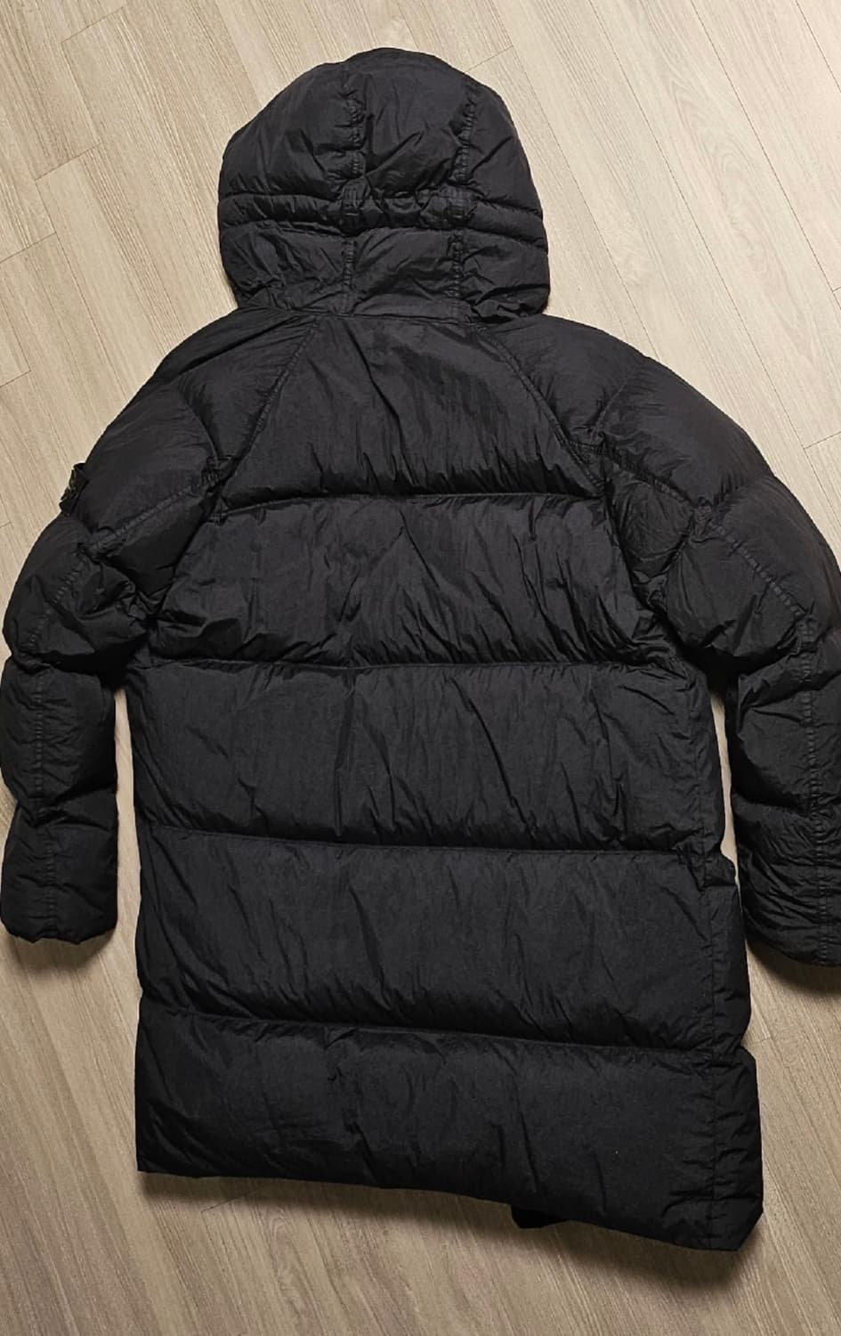 스톤아일랜드 24FW 가먼트다이 클링클랩스 롱패딩 L 블랙 상품이미지3