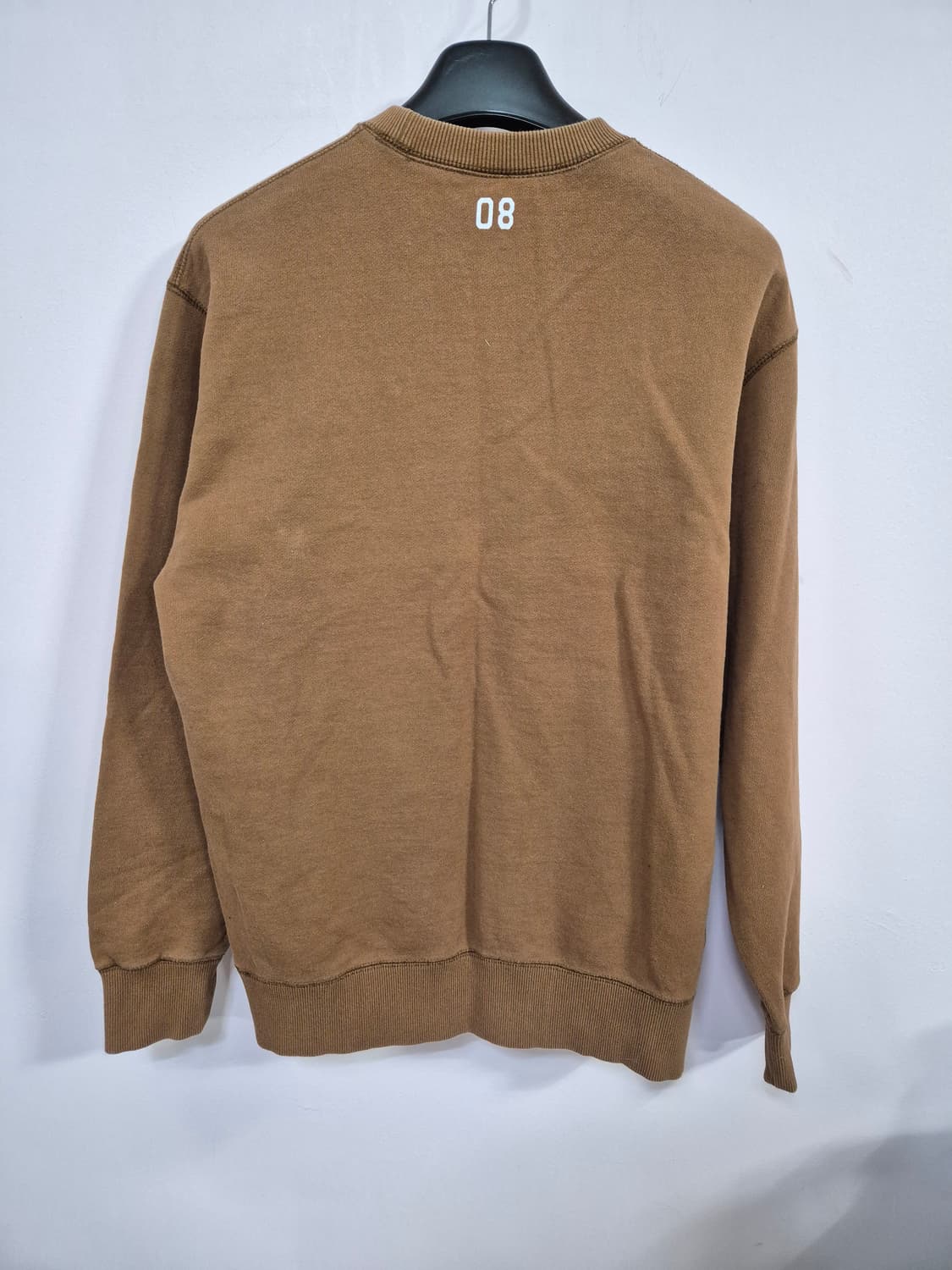 커버낫 C 로고 브라운 맨투맨 티셔츠 상품이미지2