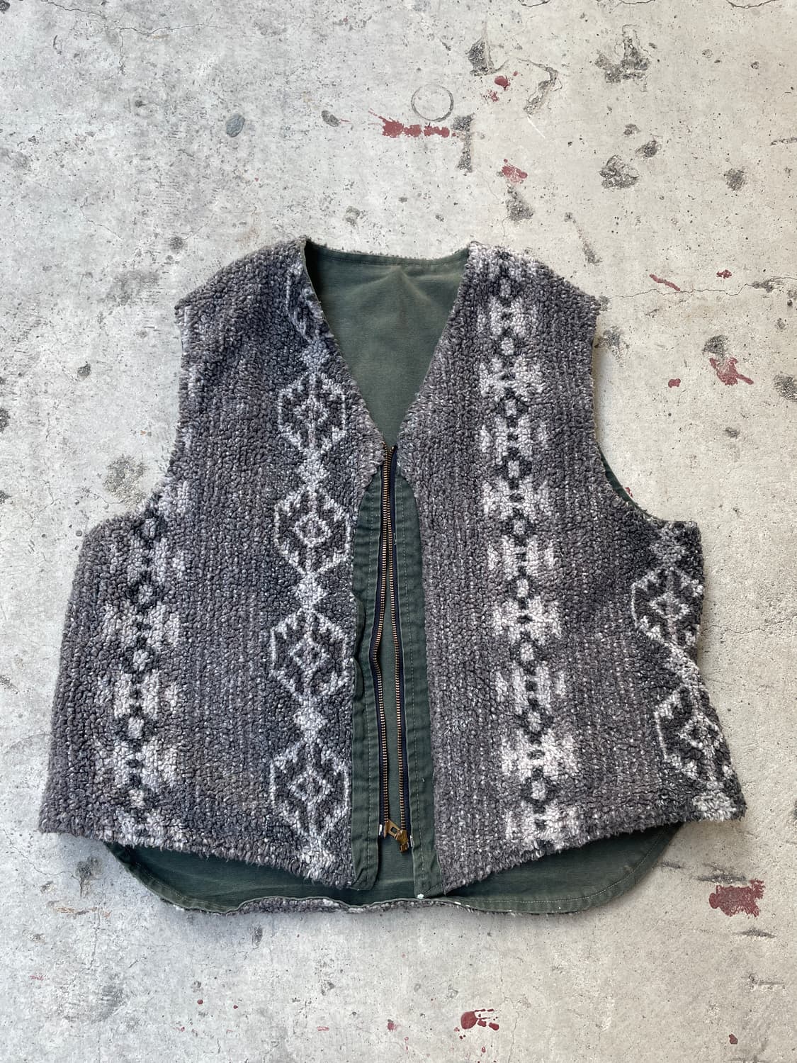 1996-97 Carhartt Dark Olive Aztec Vest 상품이미지6
