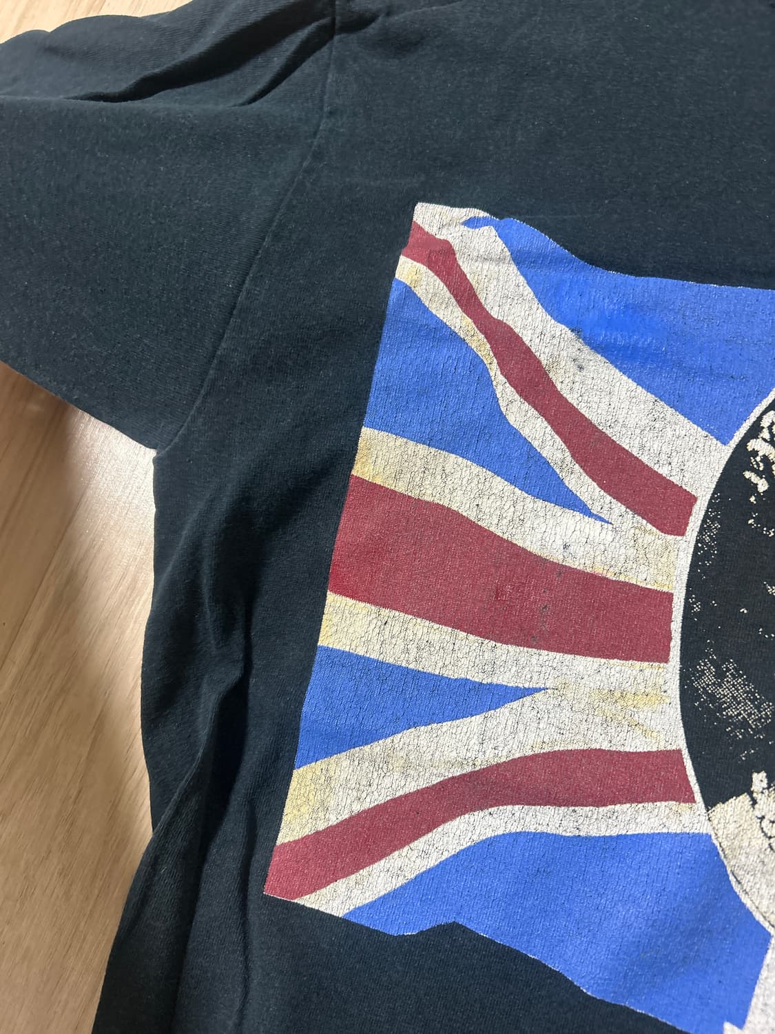 섹스피스톨즈 GOD SAVE THE QUEEN 밴드티 여왕즉위 50주년 상품이미지4