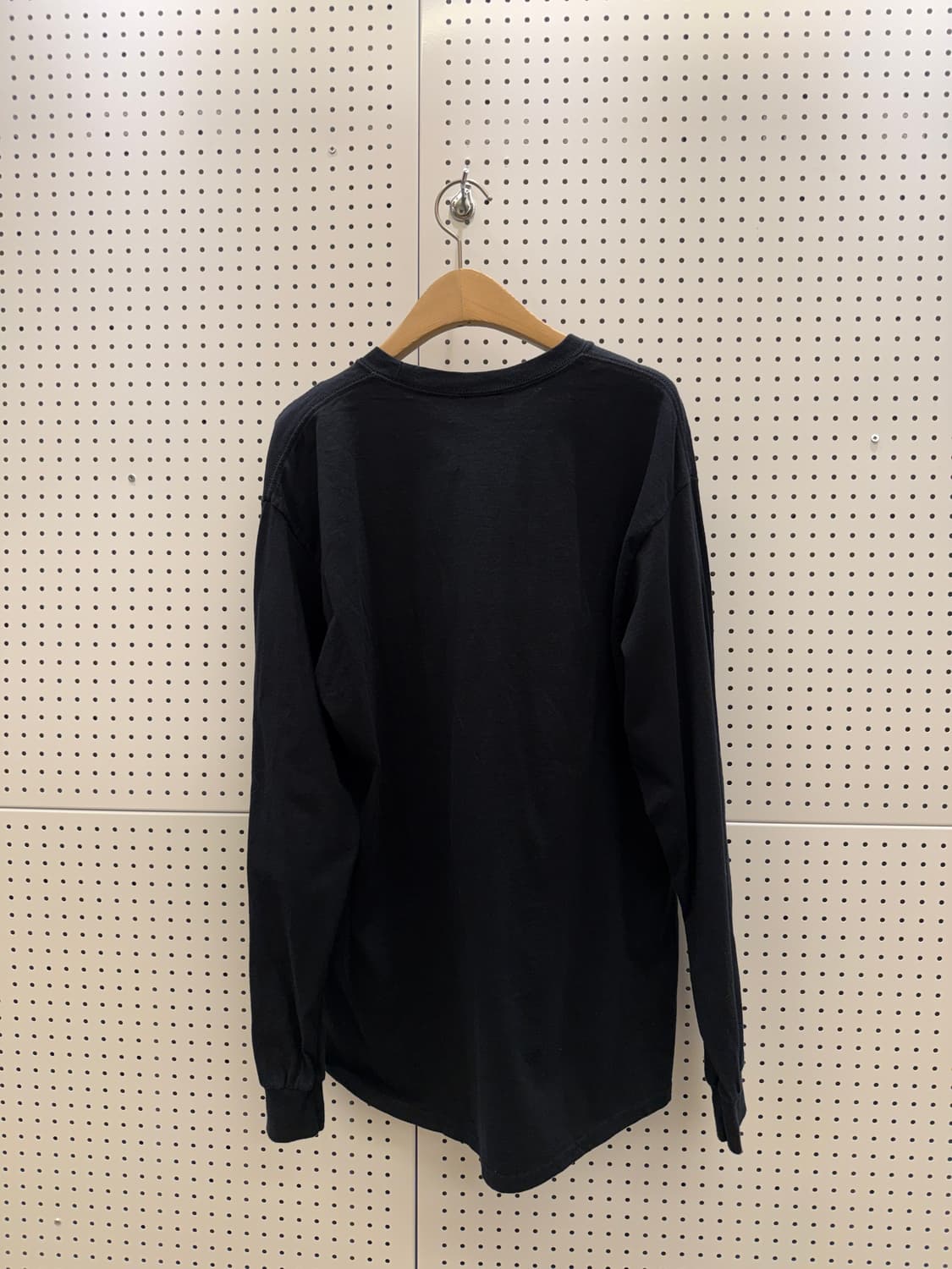 트레셔 스트릿 빅로고 프린팅 롱슬리브 U1176 상품이미지3