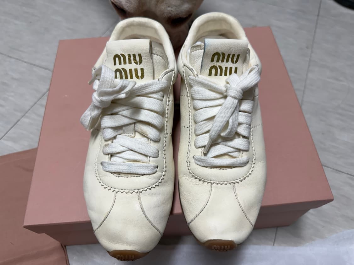 [정품] 미우미우 풀룸 아파 레더 스니커즈 230-235 상품이미지3