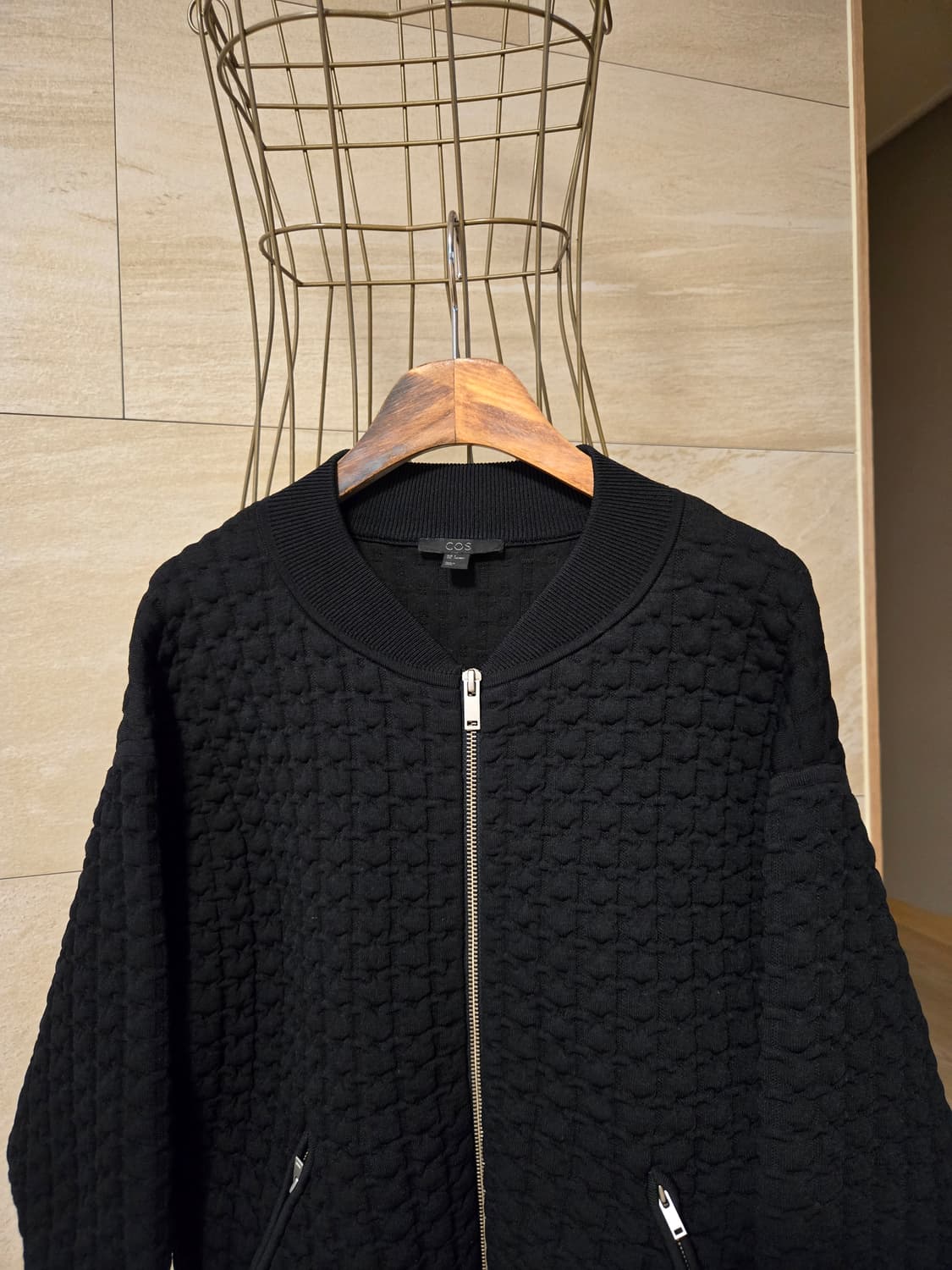 [s] COS 코스 텍스쳐 여성 봄버 자켓  상품이미지2