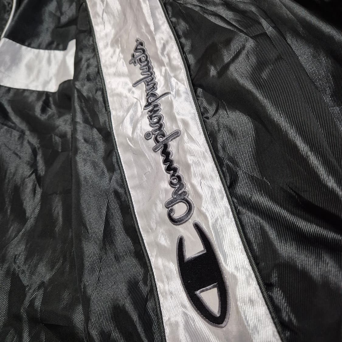 [우주매물🔥] 챔피온 90s 나일론 실키 셋업 상품이미지6