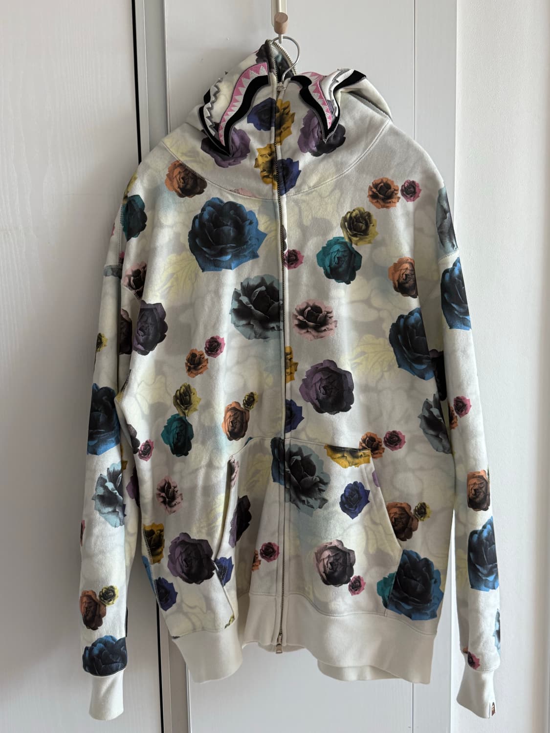 베이프 플로럴 카모 샤크 릴렉스핏 풀 후드집업 FLORAL CAMO SH 상품이미지1