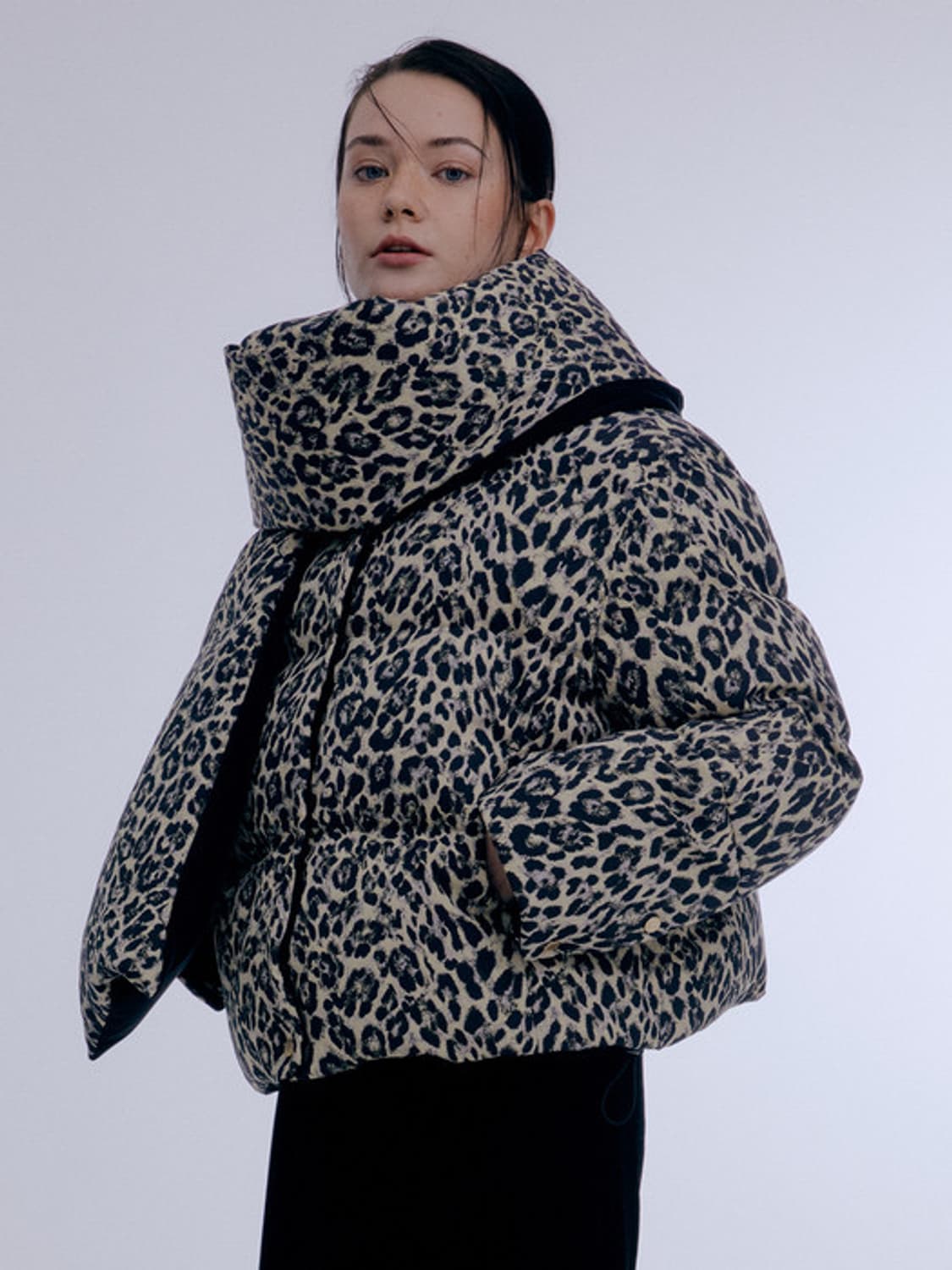 프론트로우 eenk 레오파드 구스 다운 패딩 상품이미지2