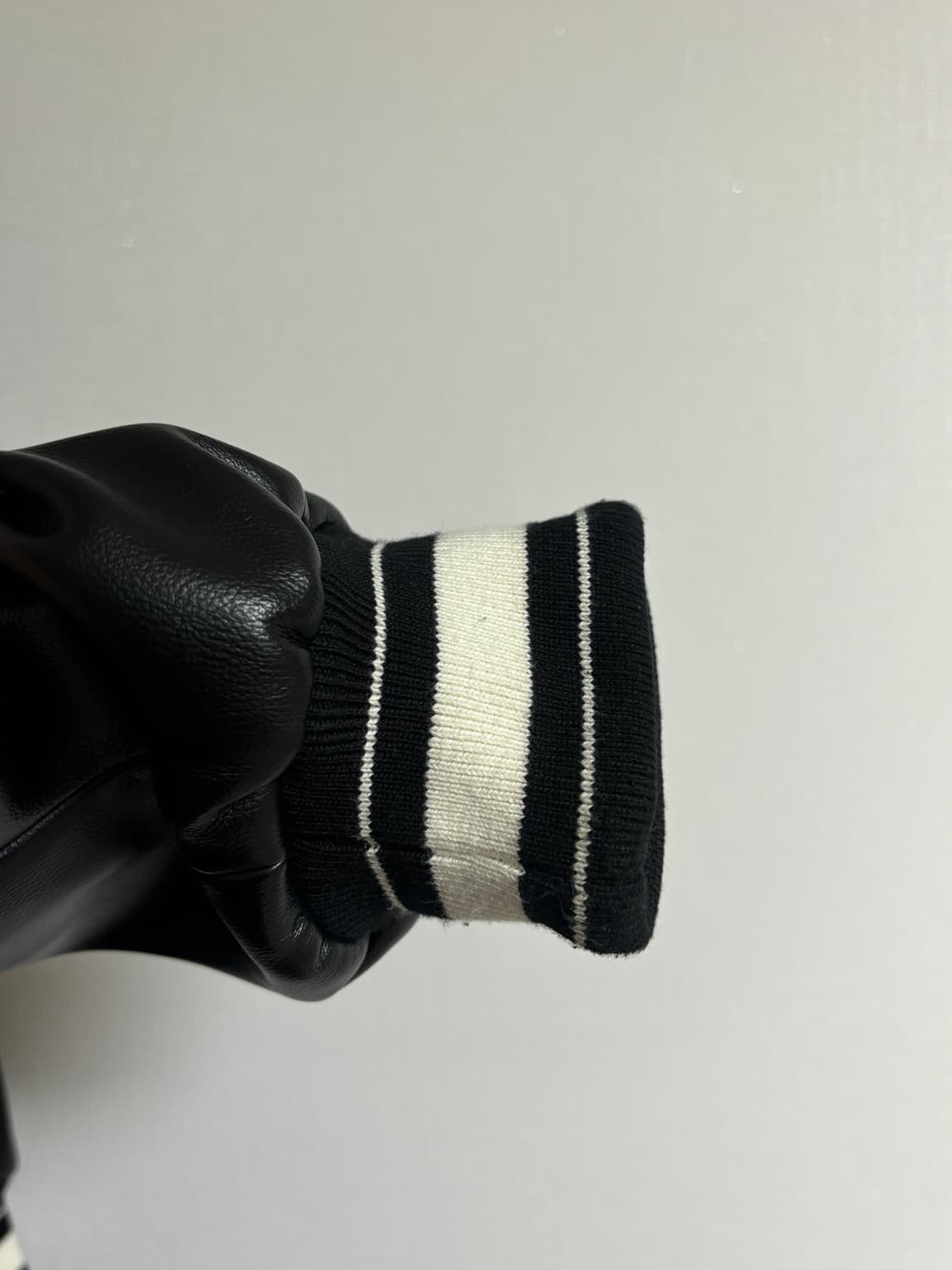 더바이닐하우스 바시티 자켓 상품이미지5