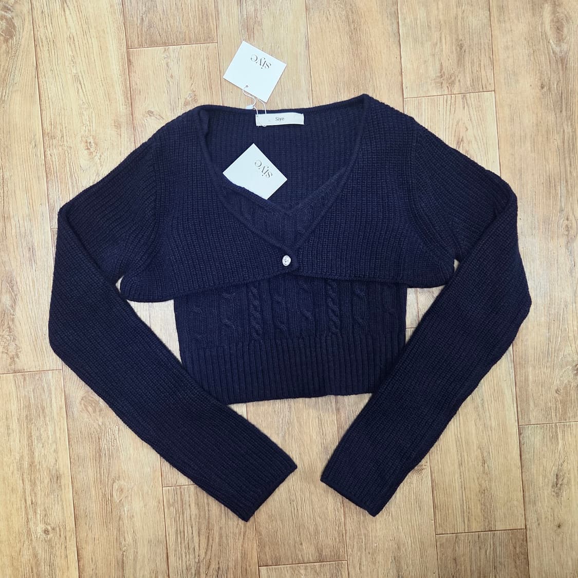 시예(siye) 시예샵 샵시예 네이비 홀리데이 라쿤볼레노 니트셋 새상품  상품이미지3