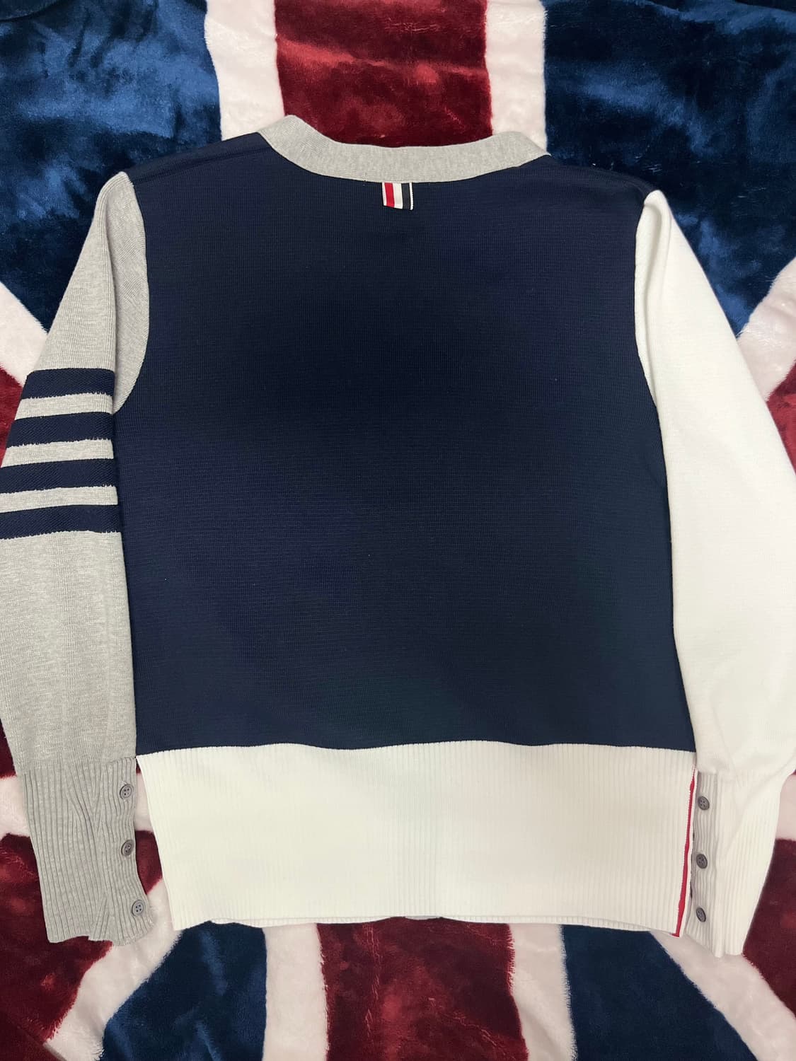 톰브라운 가디건 100 상품이미지4