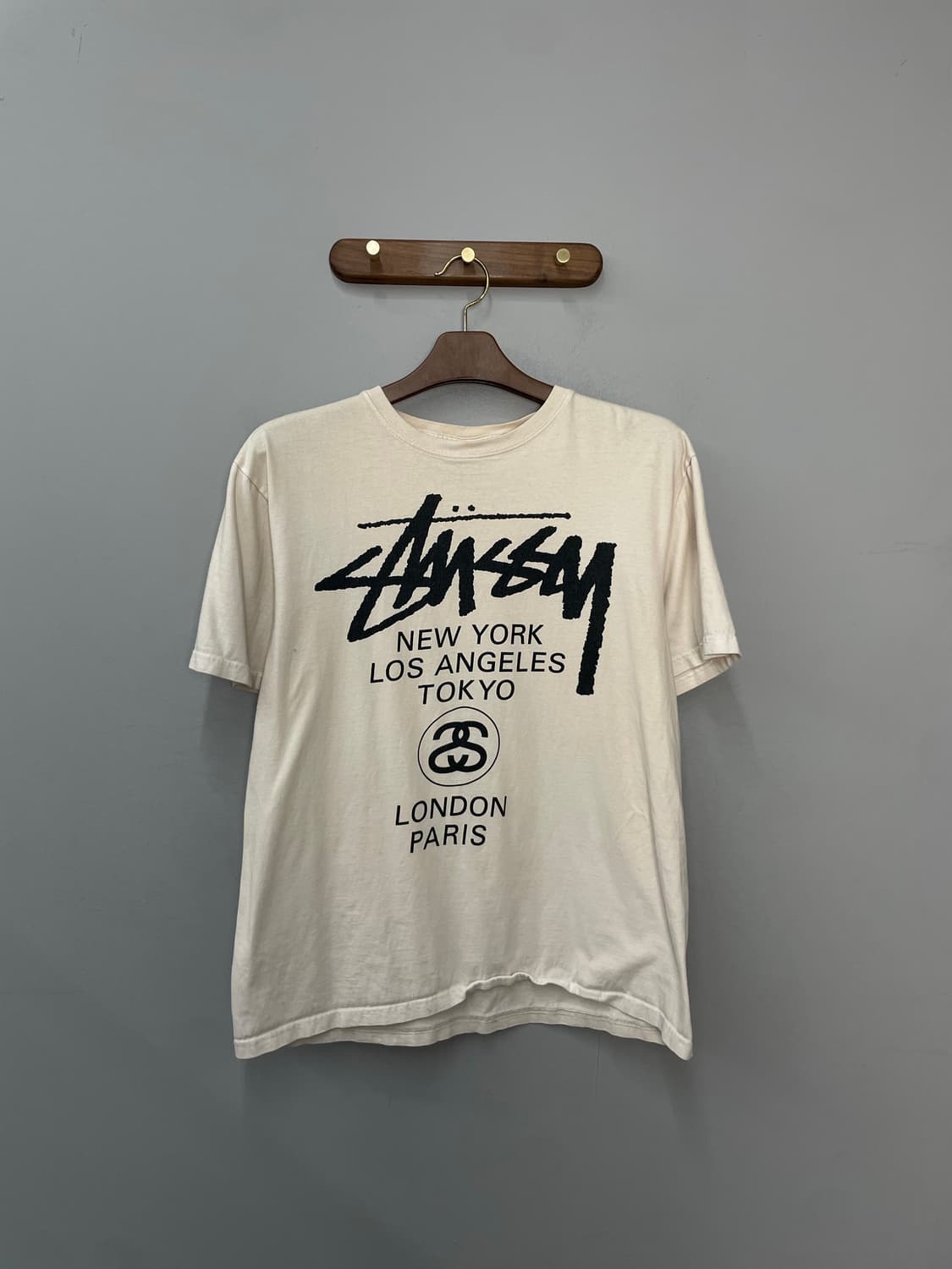 스투시 월드투어 로고 반팔 H2390 상품이미지2