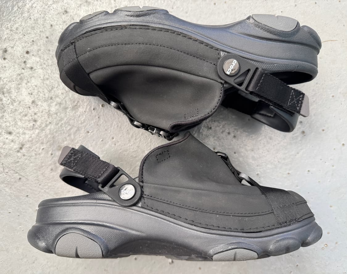빔즈 x 크록스 코브라 버클 샌들 블랙 클로그 BEAMS x CROCS  상품이미지5
