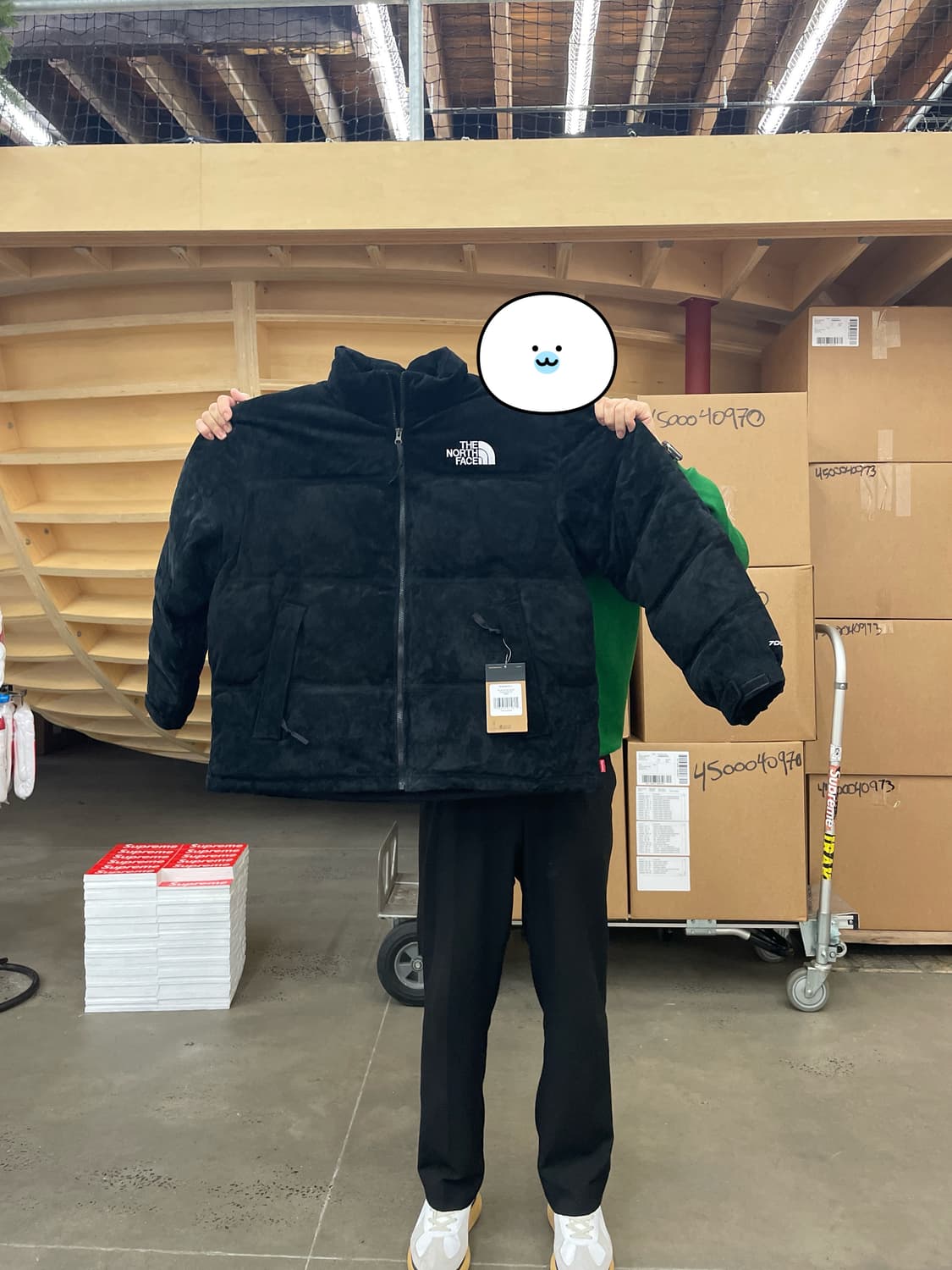 슈프림 x 노스페이스 스웨이드 눕시 자켓 블랙 - 23FW 상품이미지7