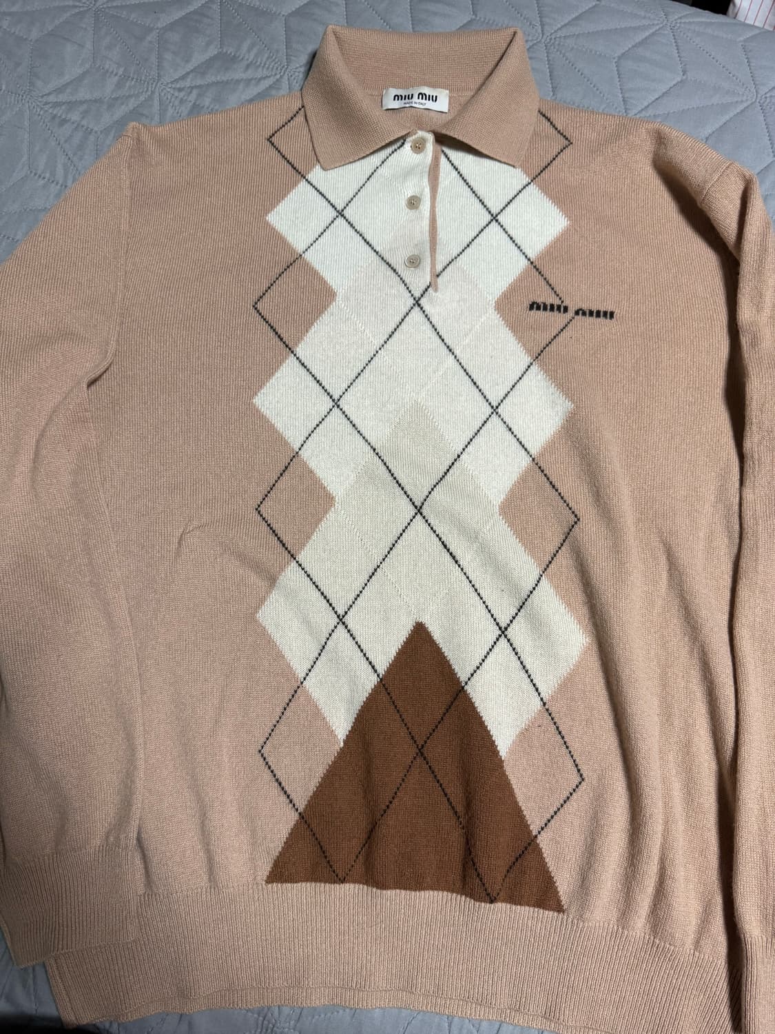 미우미우 miumiu 아가일 카라 폴로 니트 셔츠 집업 상품이미지5
