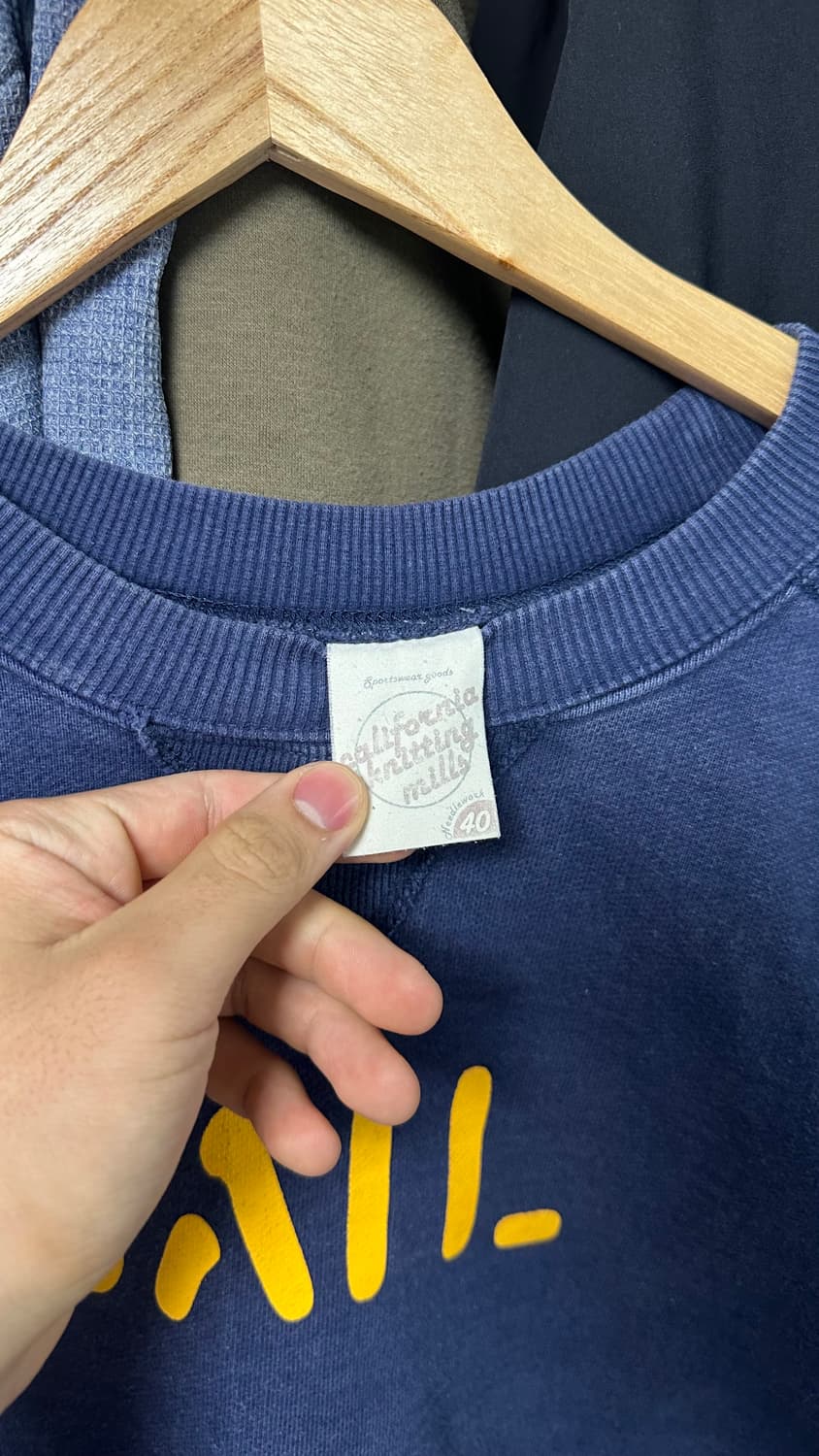 니들워크 세일 SAIL 프린팅 맨투맨 네이비 40 상품이미지2