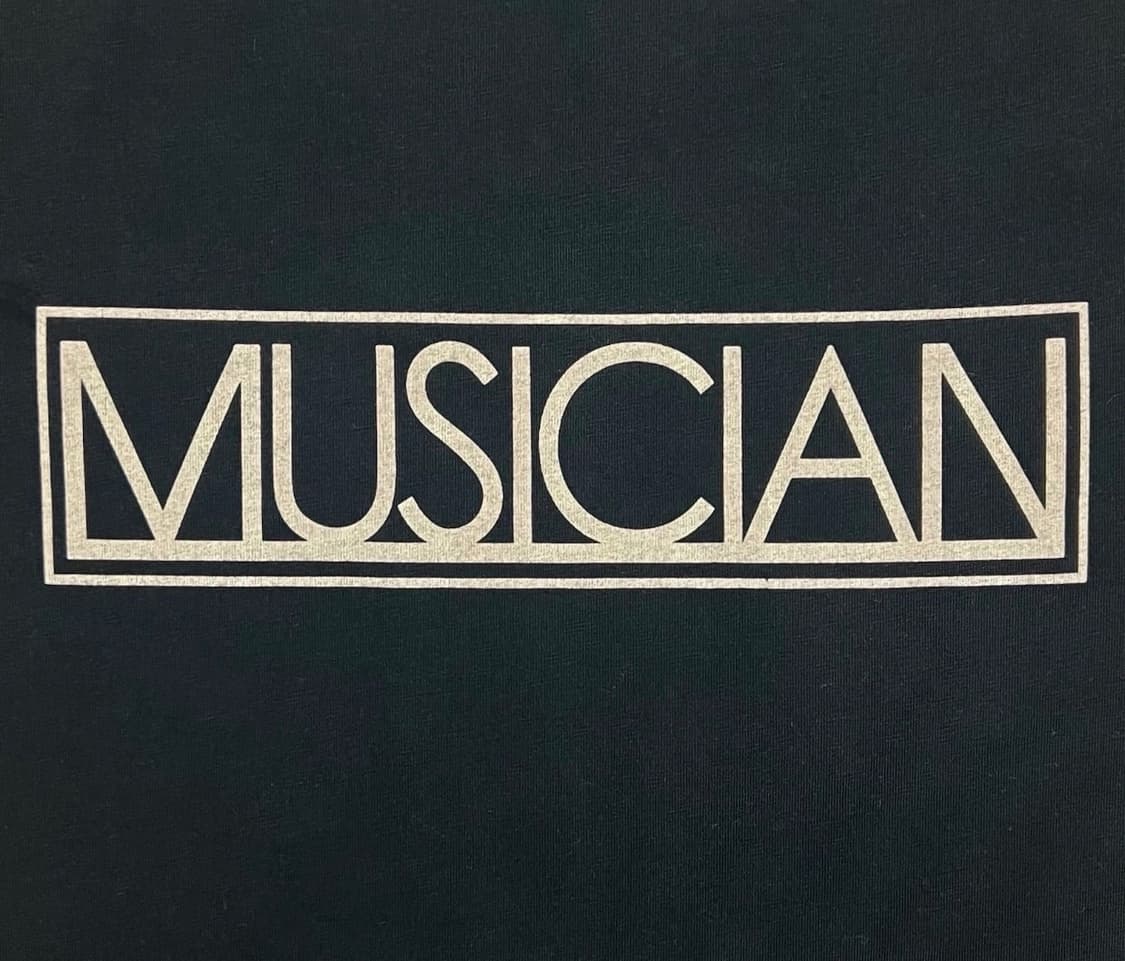 프리티그린 블랙 MUSICIAN 티셔츠 상품이미지5