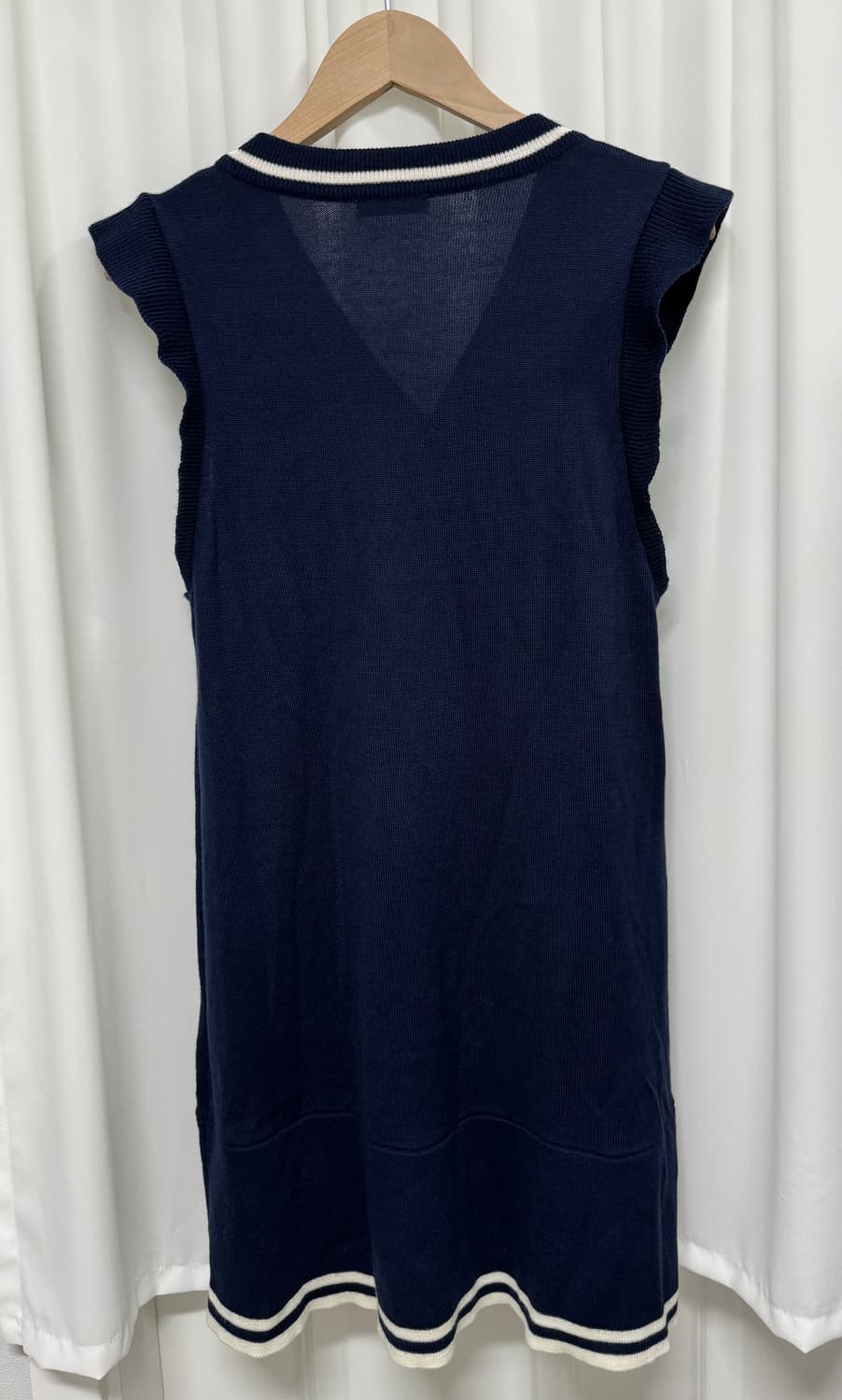 빈폴 브이넥 네이비 니트원피스  상품이미지6