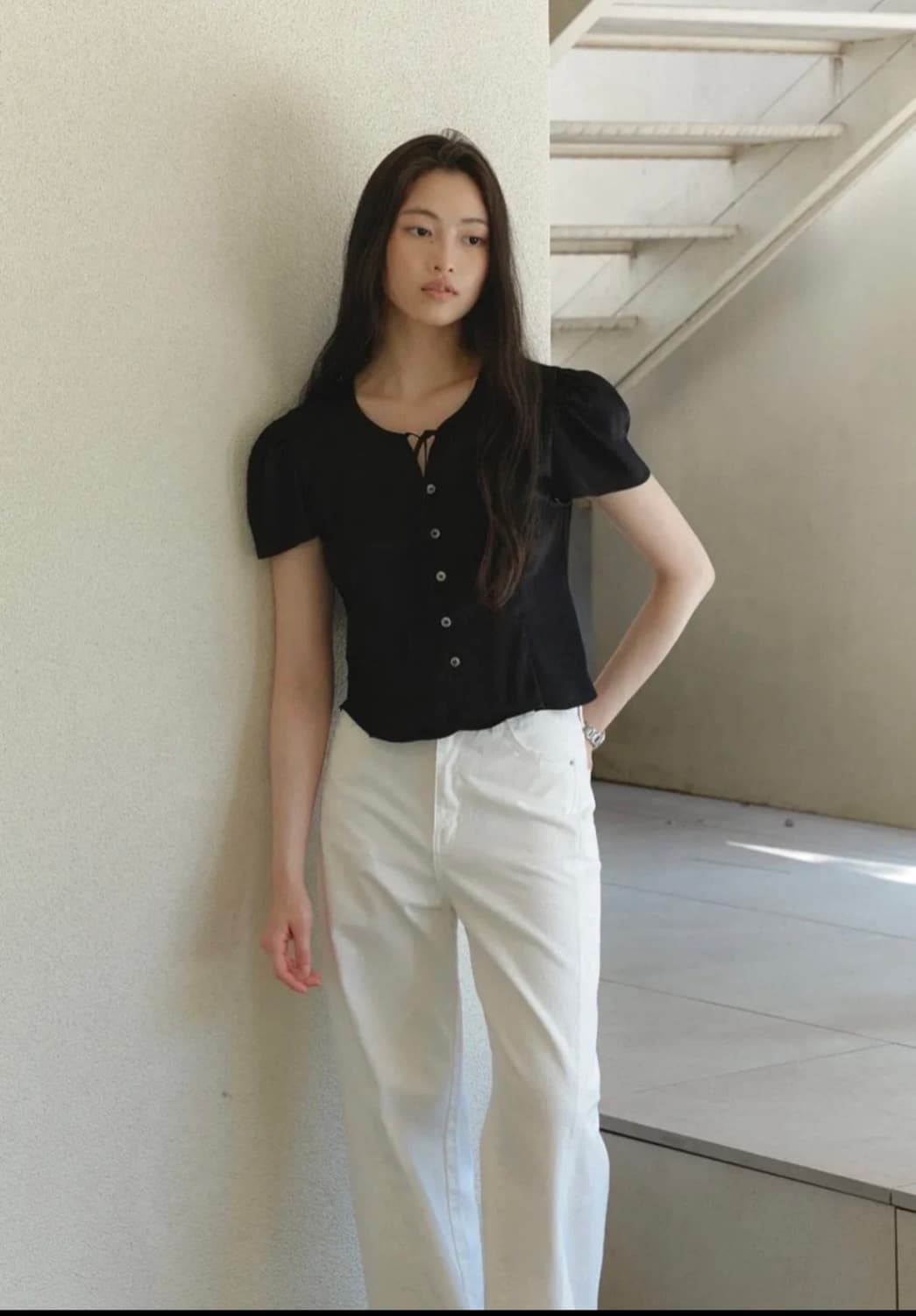 그레이룸 포이즈 블라우스_블랙(S) 상품이미지2
