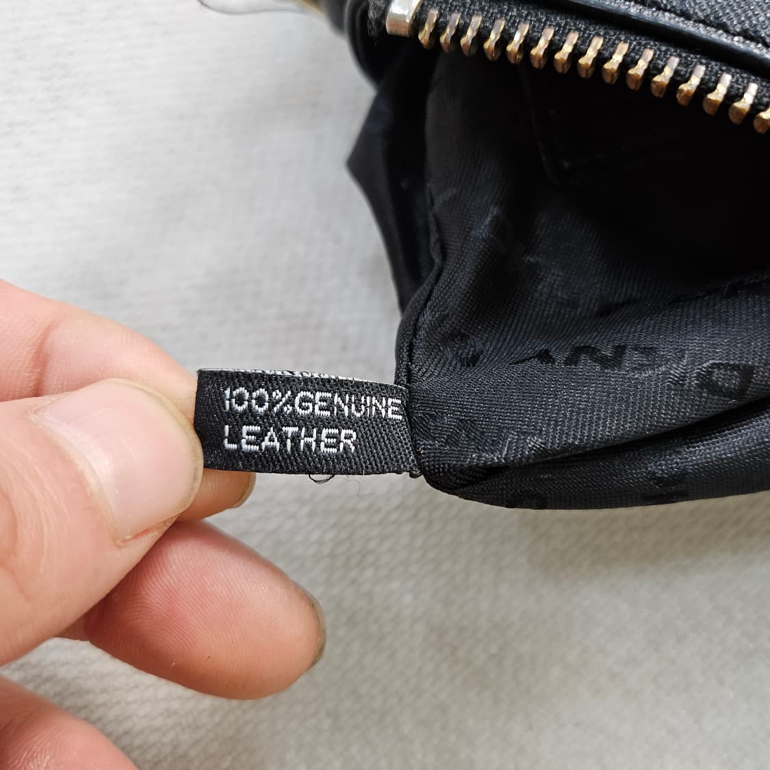 F 닥스 블랙 크로스백 0409Y 상품이미지5