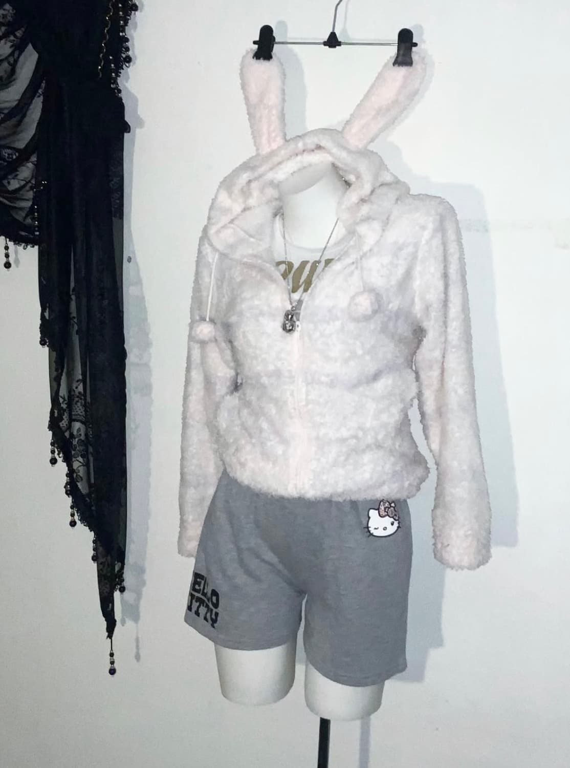 헬로키티 산리오 토끼 귀 후드 키치갸루세트 🐰 00s  상품이미지3