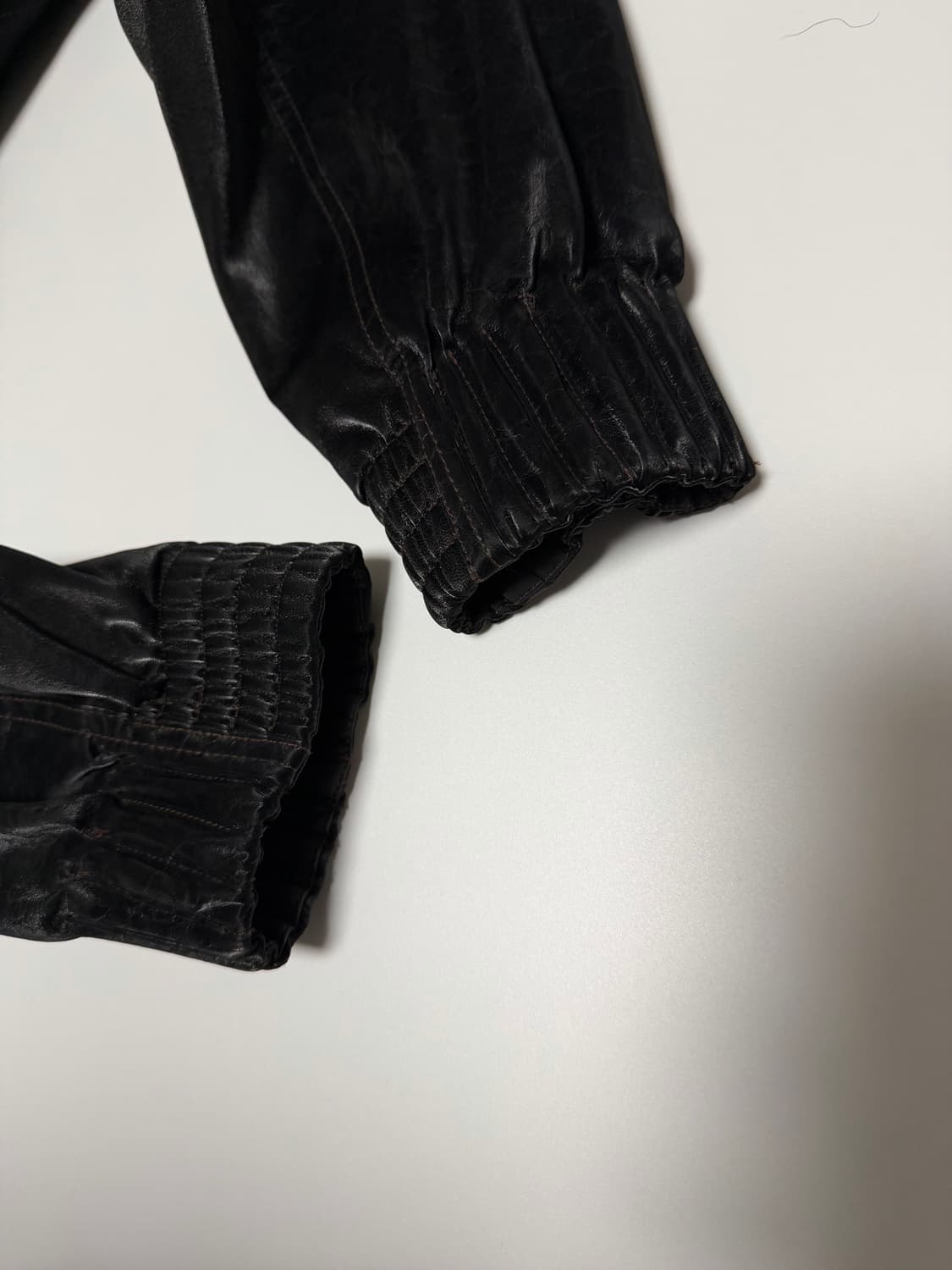 비슬로우 레더 자켓 상품이미지4