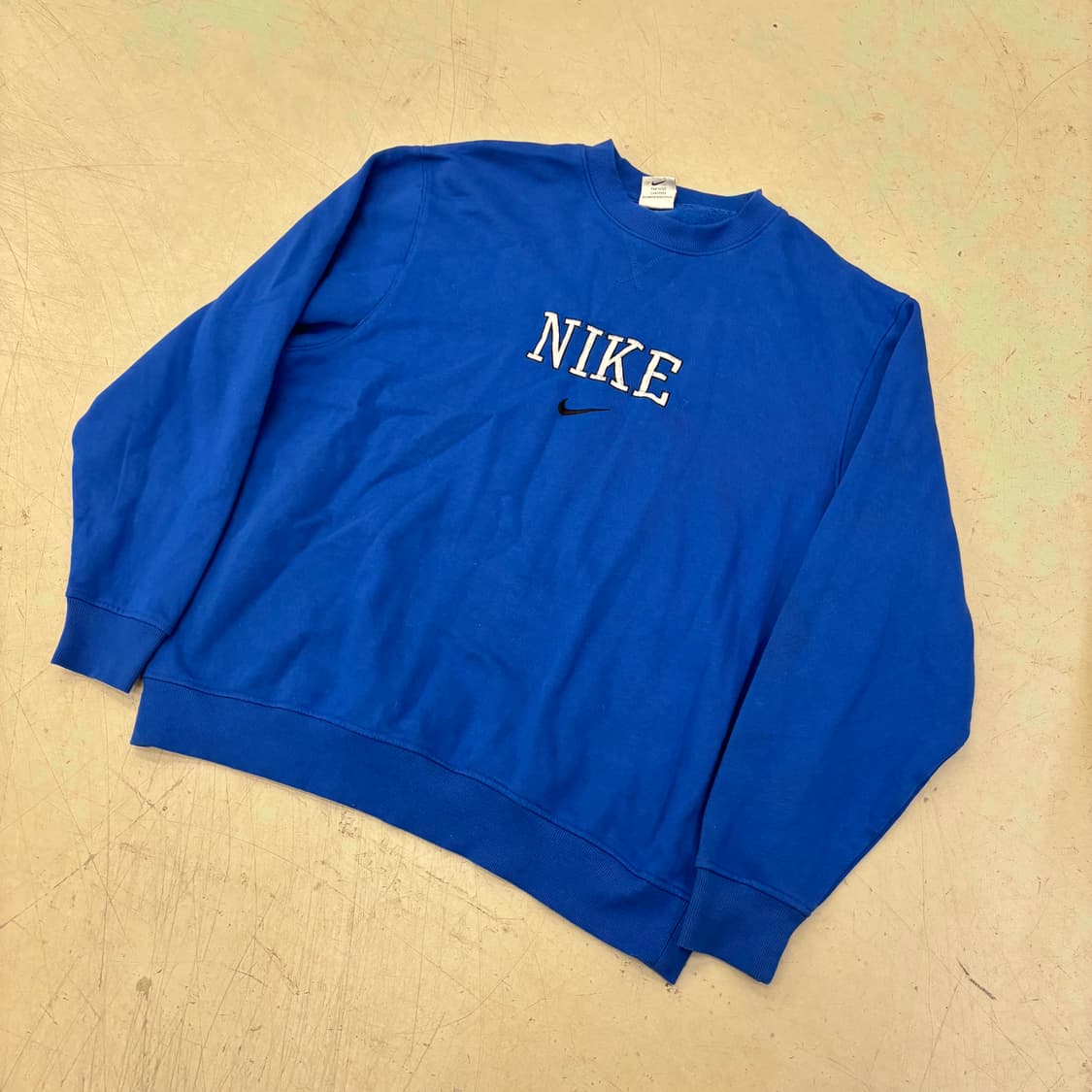 나이키 빅로고 올드스쿨 맨투맨 상품이미지1