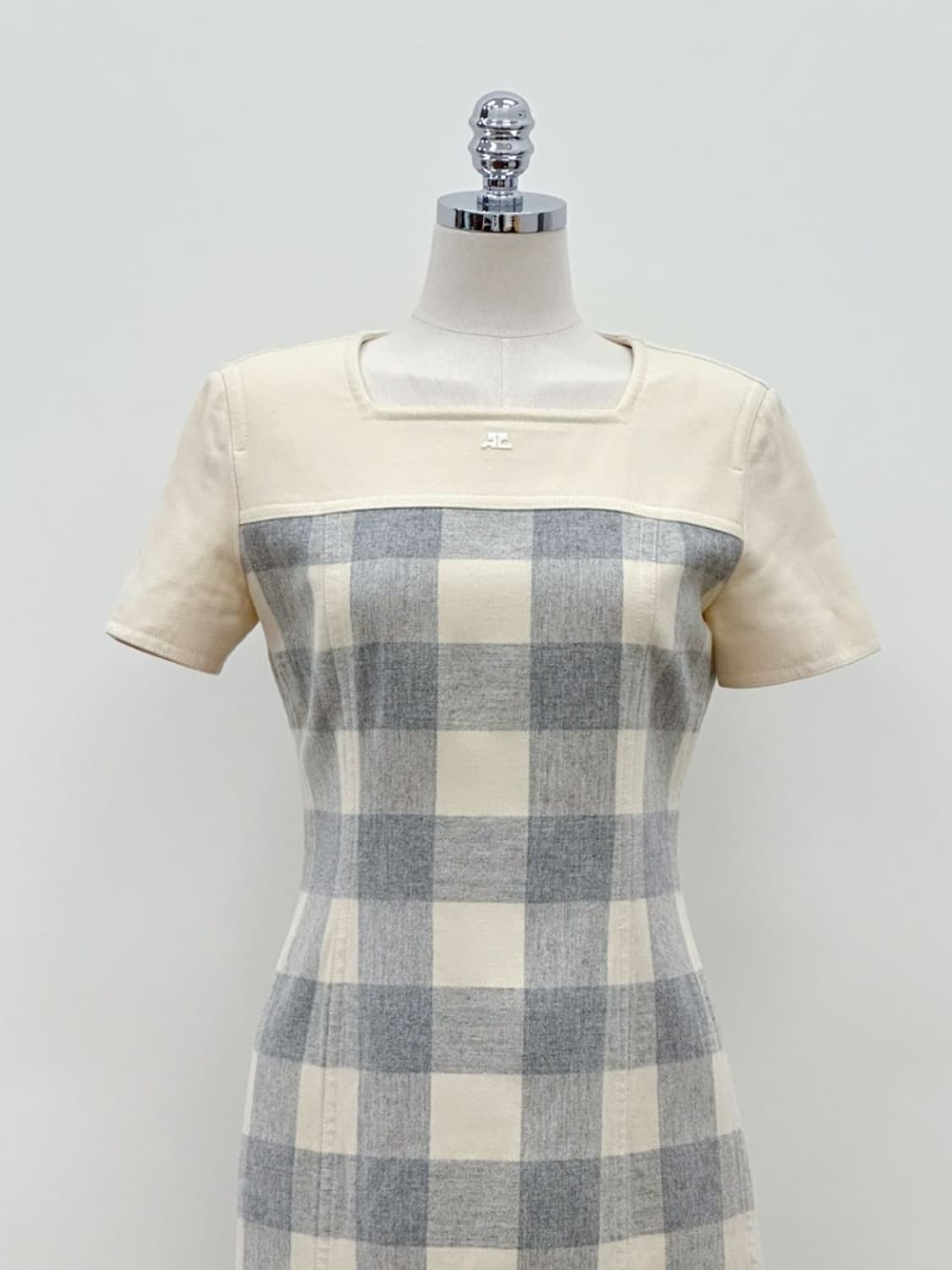 courreges / 꾸레쥬 울 캐시미어 체크 원피스  상품이미지4